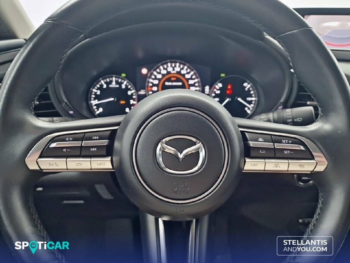 Mazda CX-30 2.0 e-Skyactiv-X Zenith 137 kW (186 CV)