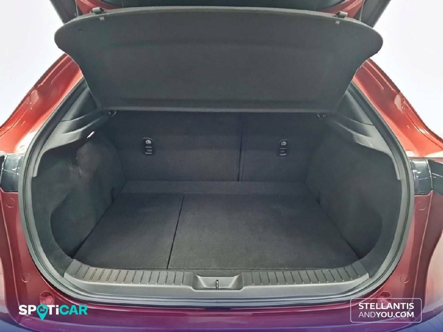 Mazda CX-30 2.0 e-Skyactiv-X Zenith 137 kW (186 CV)
