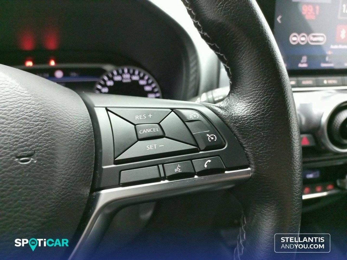 Nissan Juke 1.6 Hybrid N-Connecta Auto 105 kW (143 CV)