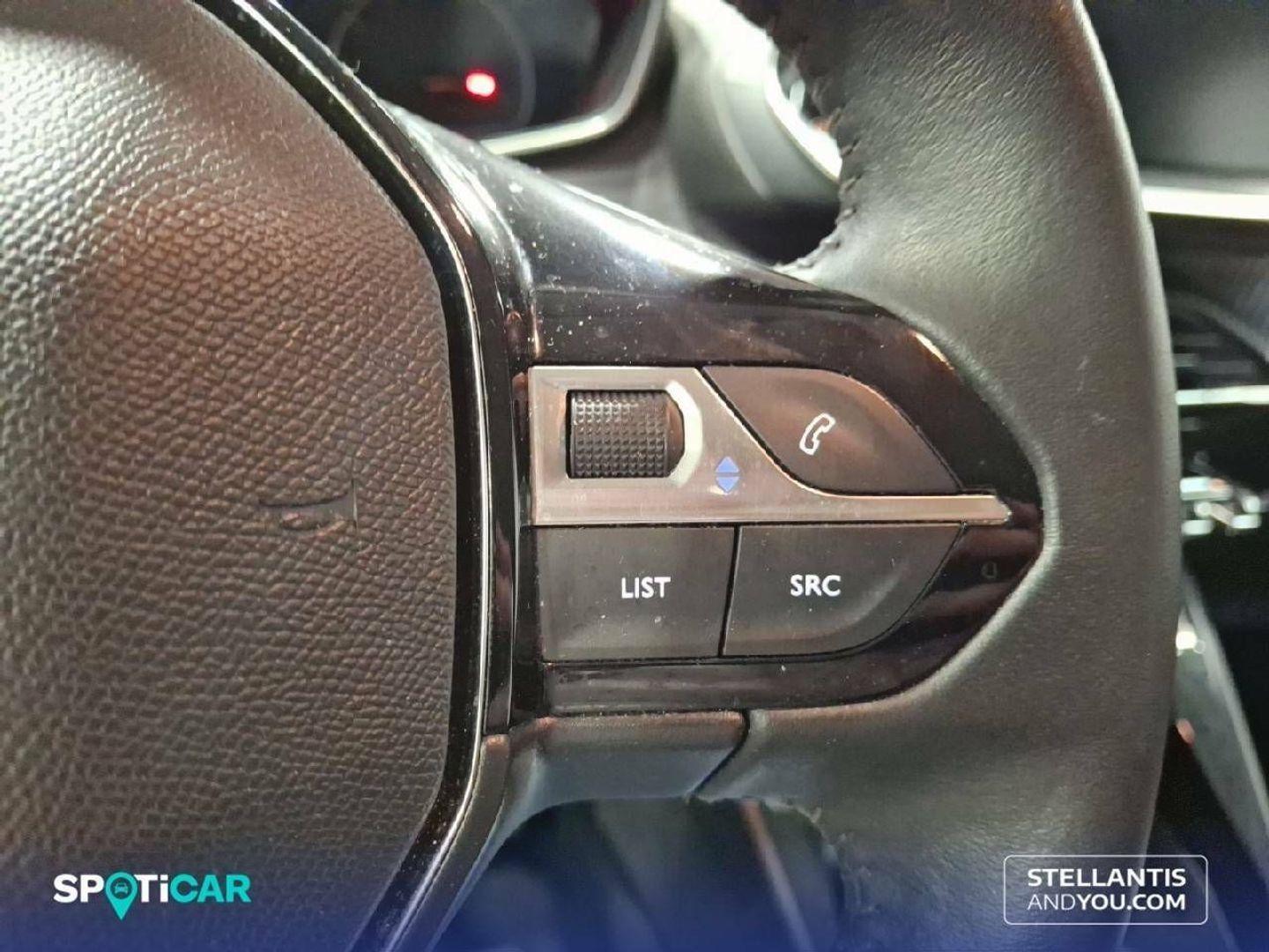 Peugeot 208 PureTech 100 Allure 75 kW (100 CV)