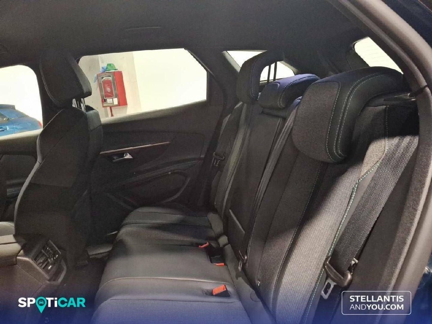 Peugeot 3008 Hybrid 136 Allure Pack eDCS6 100 kW (136 CV)
