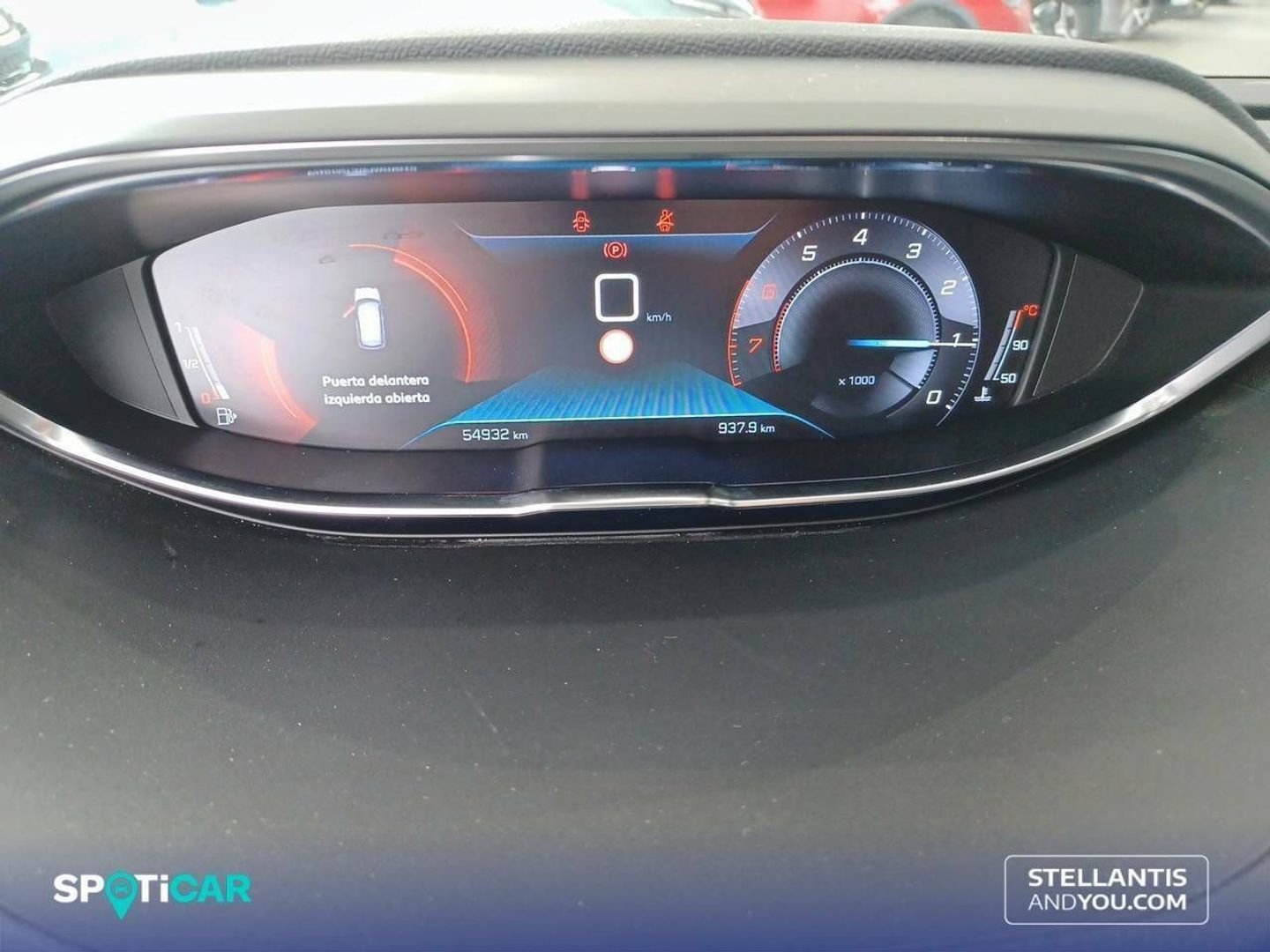 Peugeot 3008 PureTech 130 S&S Allure 96 kW (130 CV)