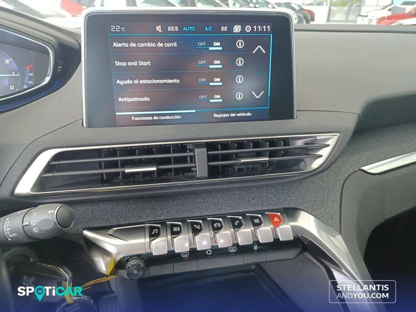 Peugeot 3008 PureTech 130 S&S Allure 96 kW (130 CV)