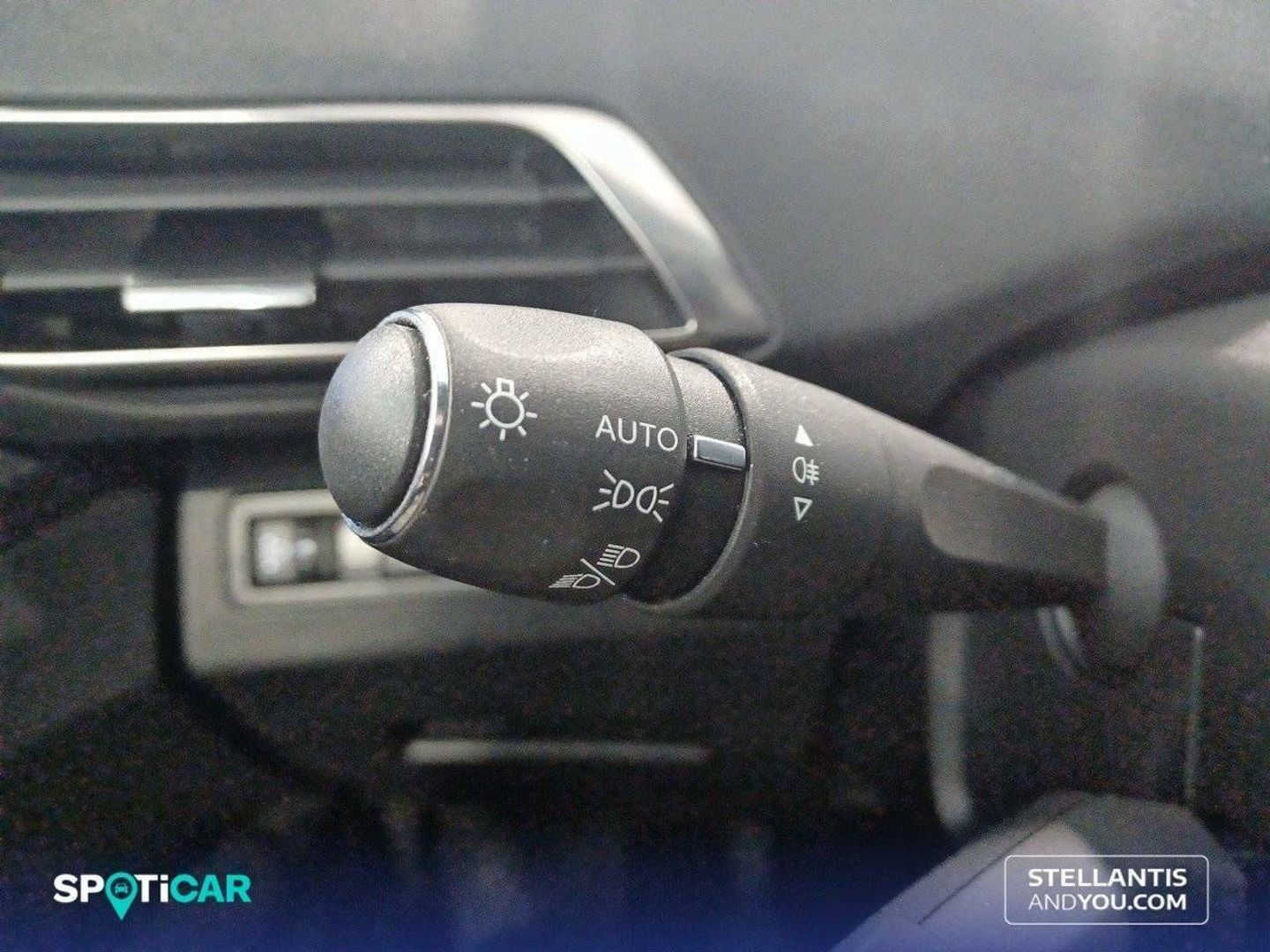 Peugeot 3008 PureTech 130 S&S Allure Pack 96 kW (130 CV)