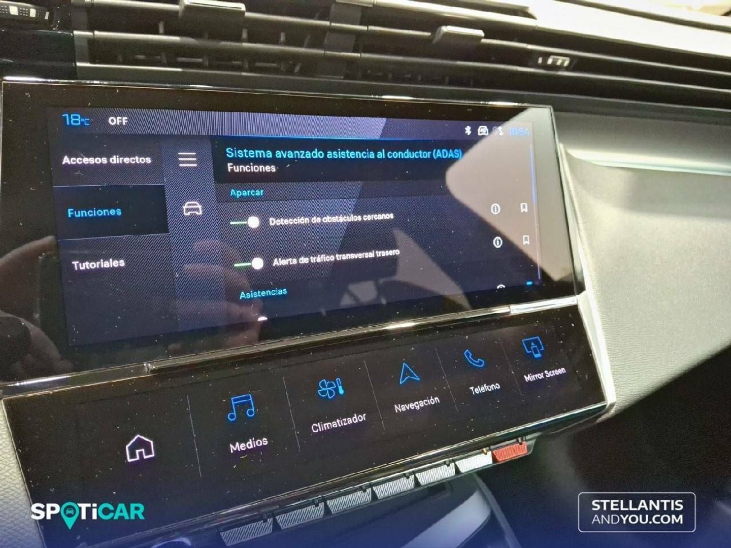 Peugeot 408 PHEV 225 GT e-EAT8 165 kW (224 CV)