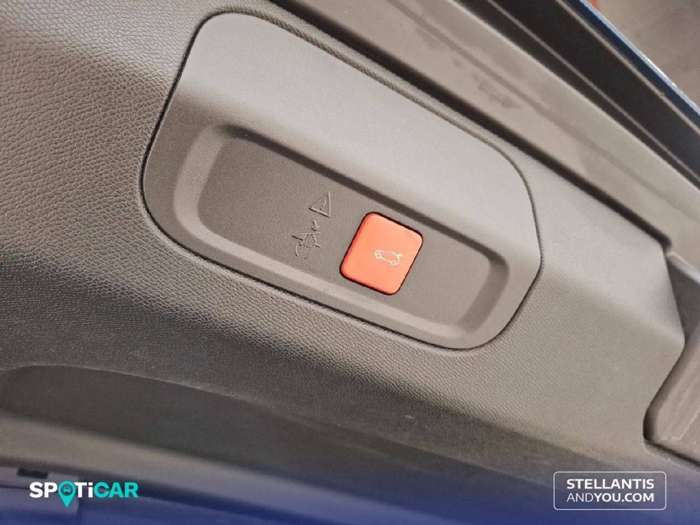 Peugeot 408 PHEV 225 GT e-EAT8 165 kW (224 CV)