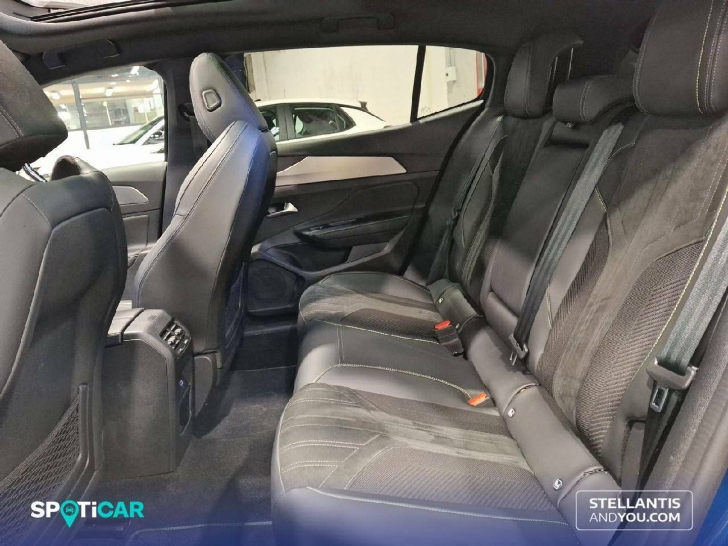 Peugeot 408 PHEV 225 GT e-EAT8 165 kW (224 CV)