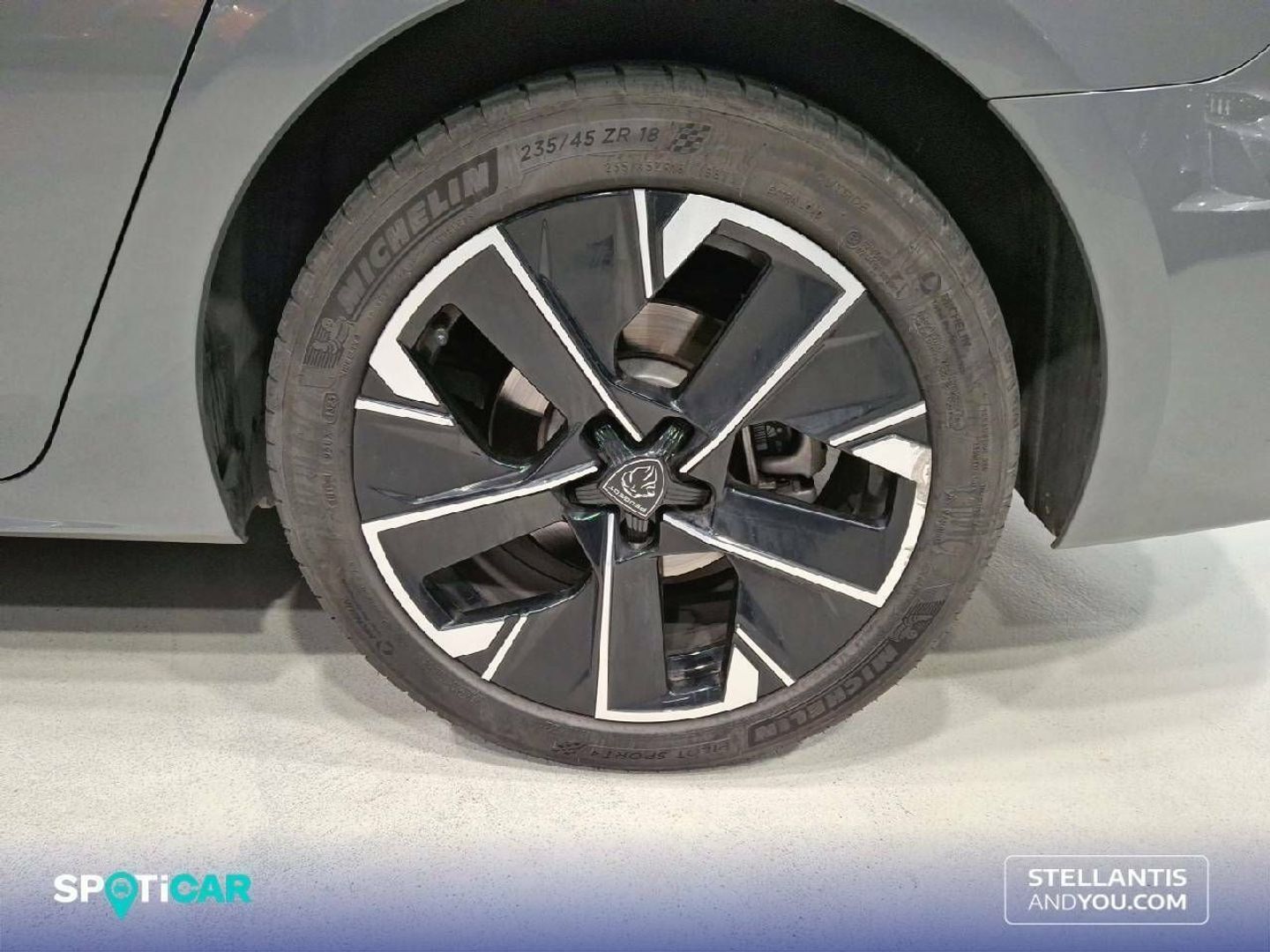 Peugeot 508 Hybrid 225 GT e-EAT8 165 kW (225 CV)