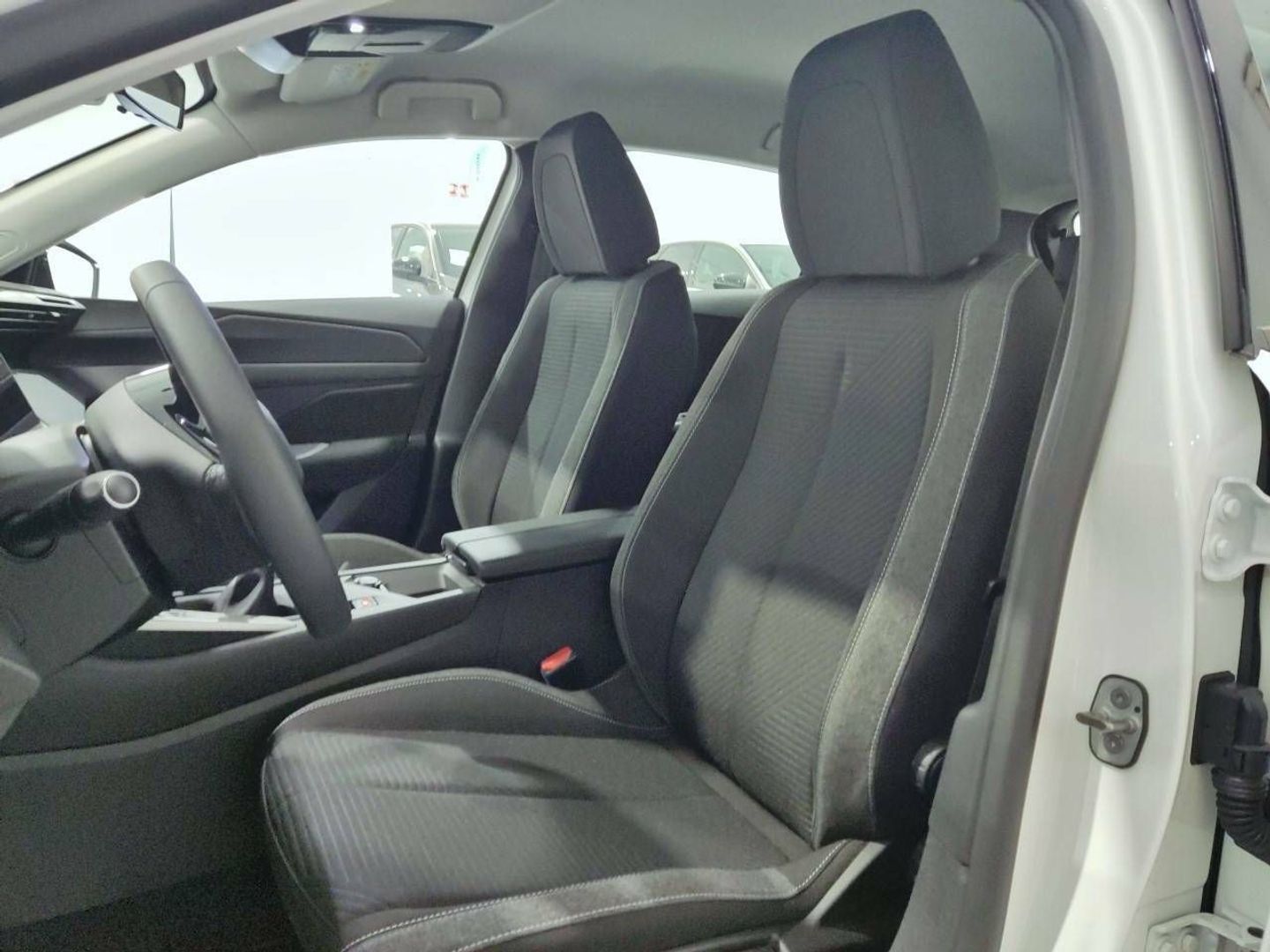 Peugeot 308 Active Pack BlueHDi S&S 96 kW (130 CV)
