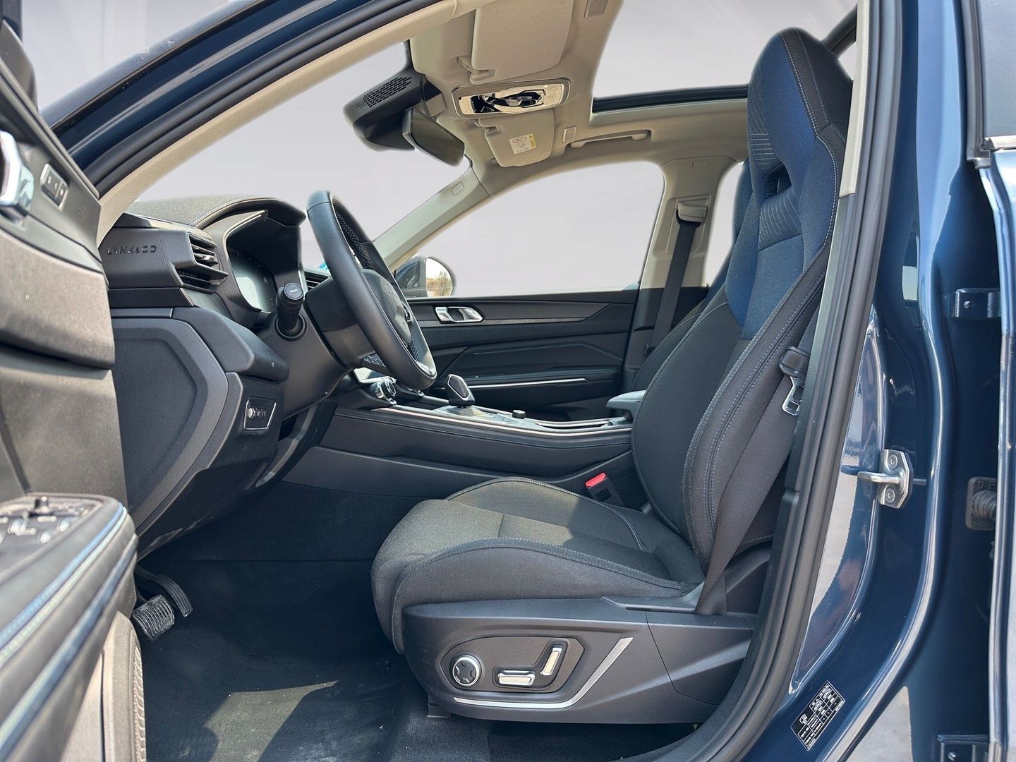 Lynk & Co 01 1.5 PHEV 192 kW (261 CV)