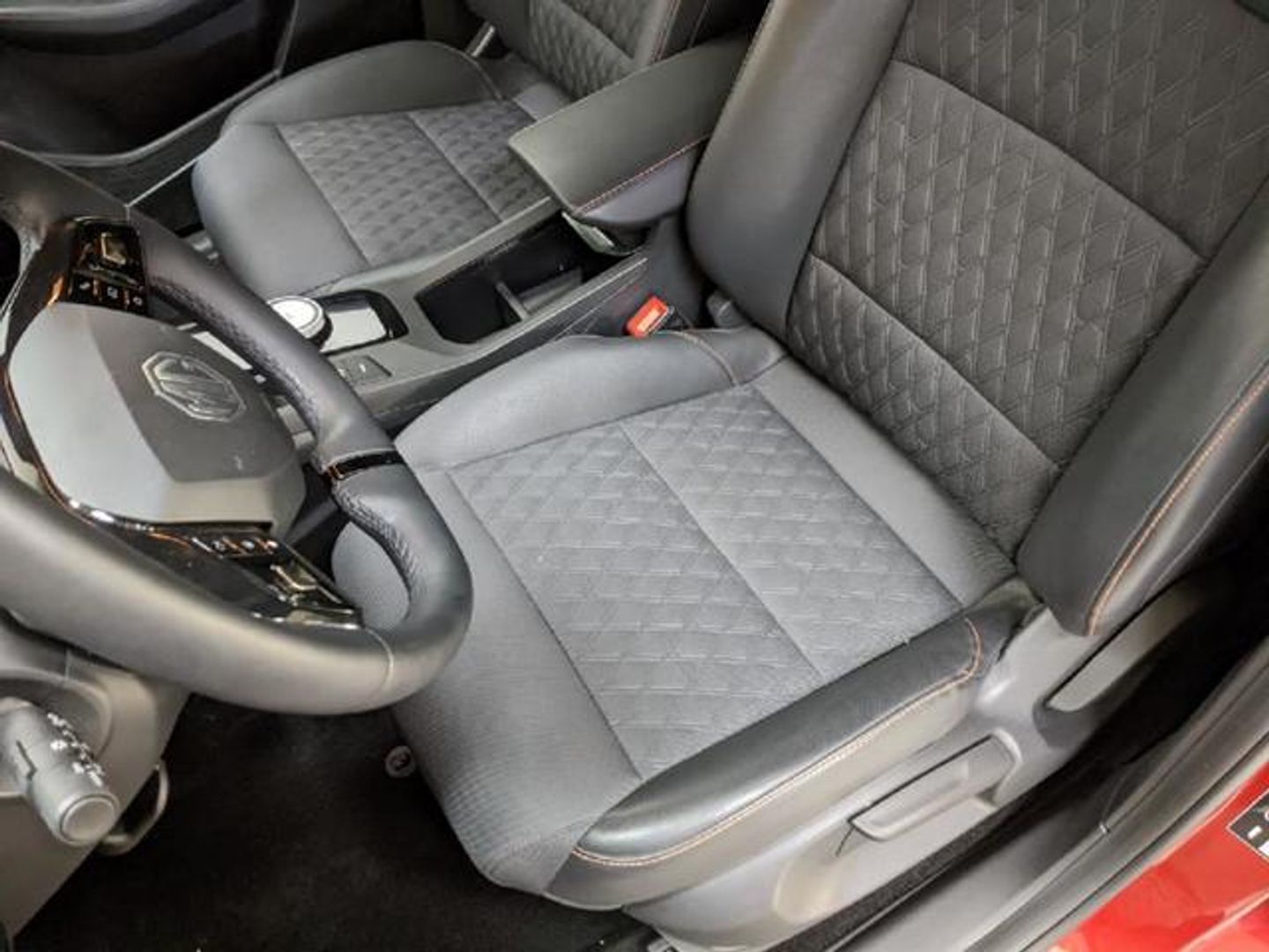 MG MG3 Hybrid+ Luxury 143 kW (195 CV)