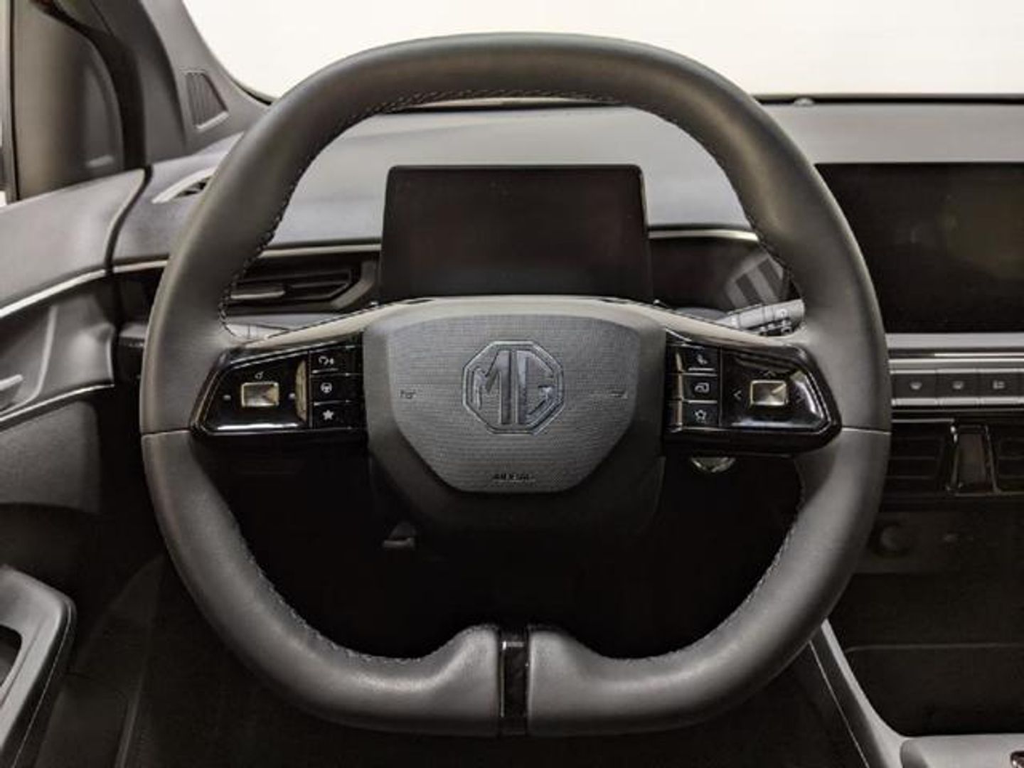 MG MG3 Hybrid+ Luxury 143 kW (195 CV)
