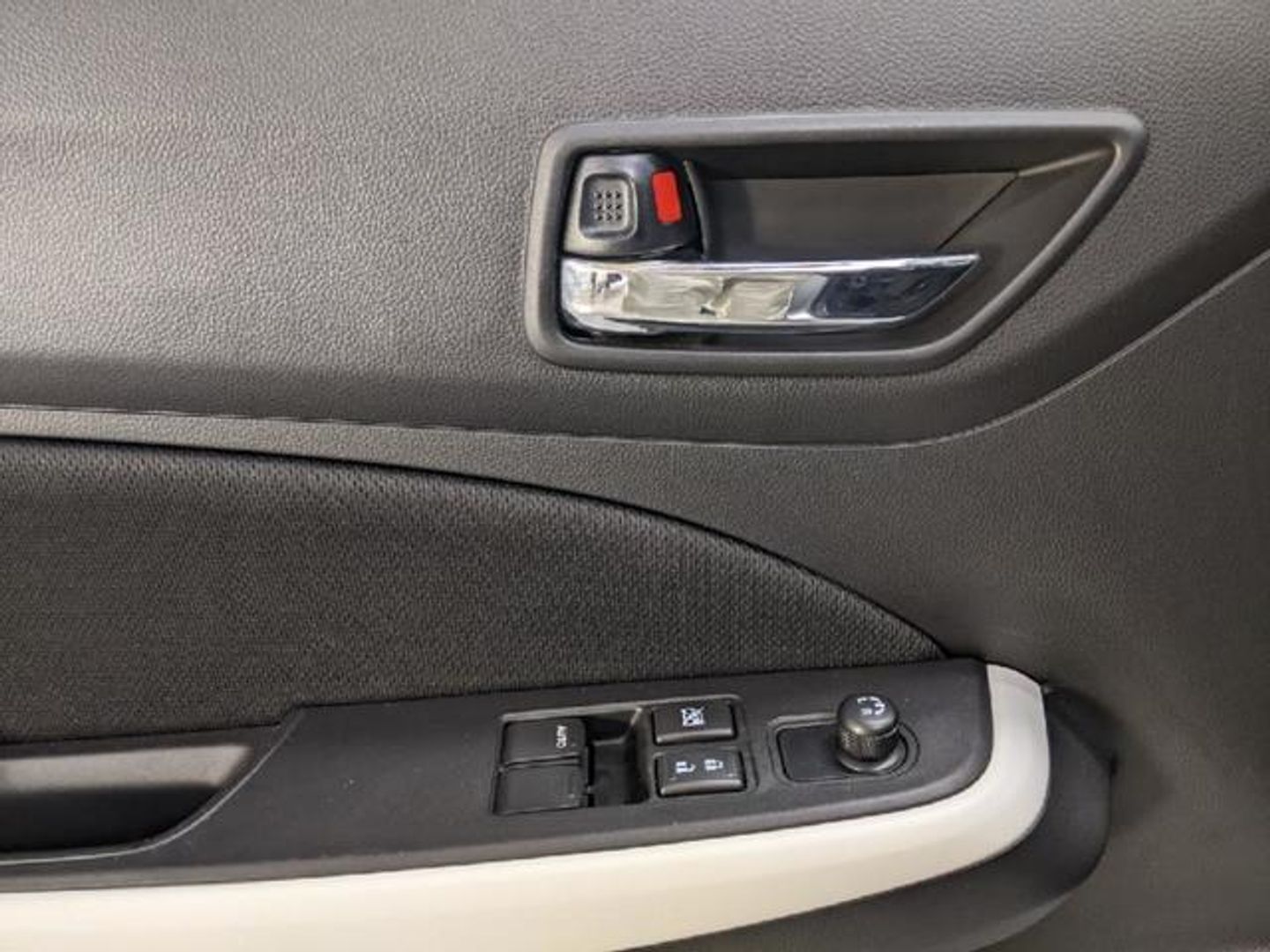 Suzuki Swift 1.2 GLE Mild Hybrid 61 kW (83 CV)