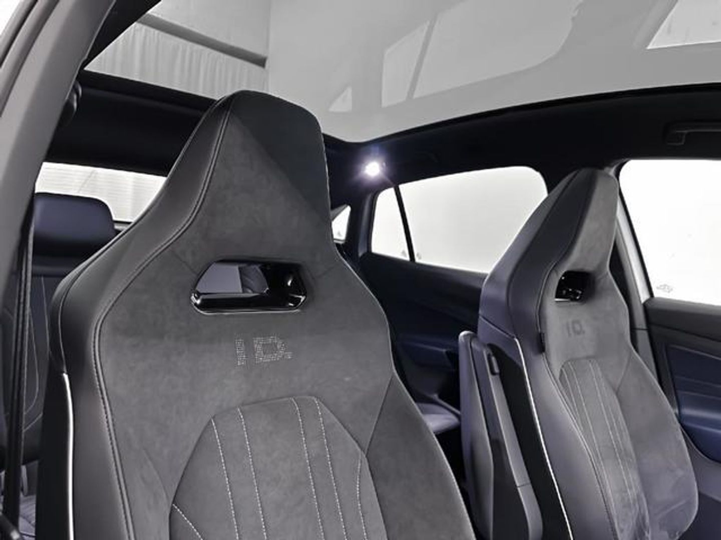 Volkswagen ID.5 GTX Tracción 4 ruedas 220 kW (299 CV)
