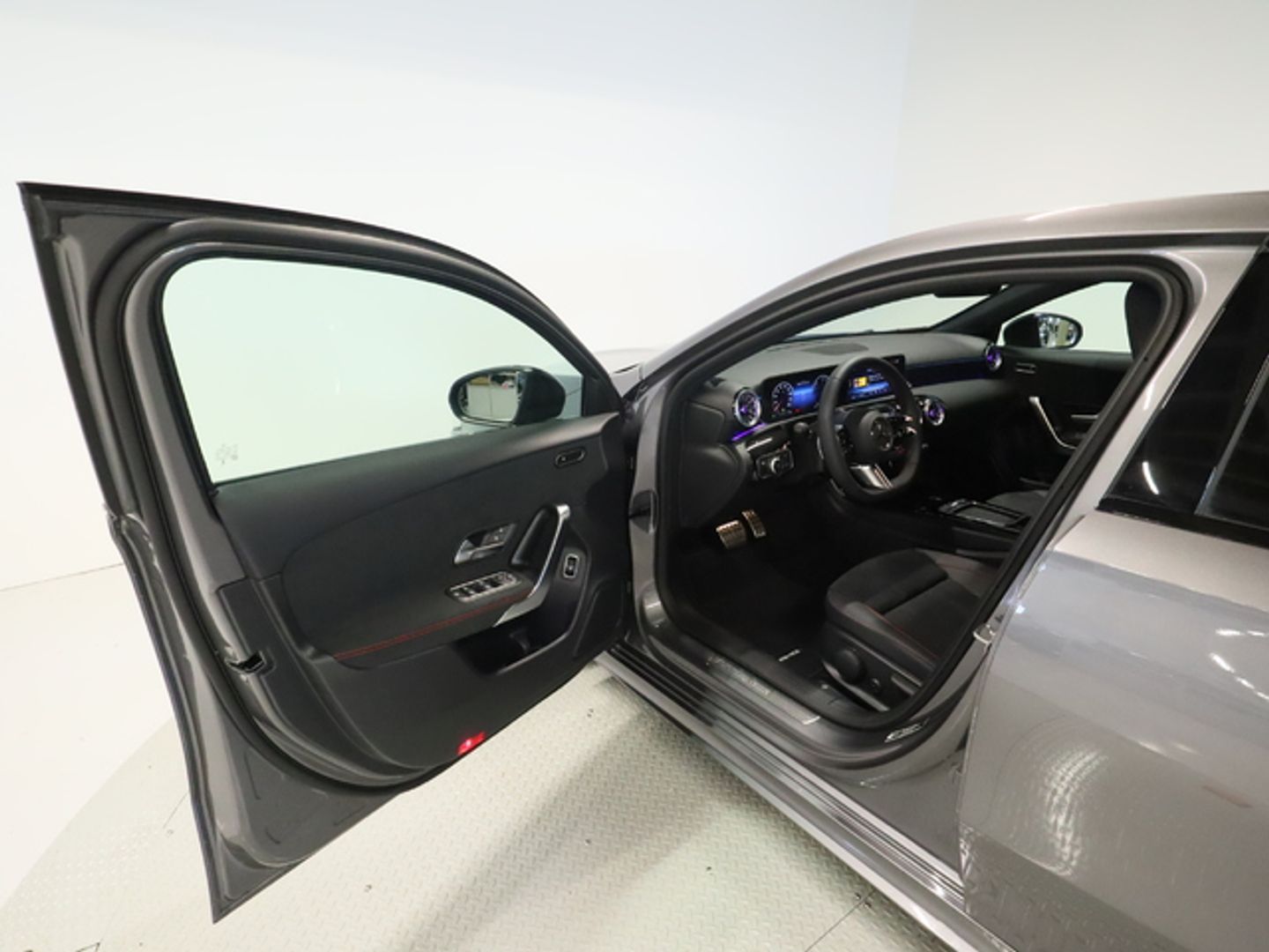 Mercedes-Benz Clase A Compacto A 250 e EQ 160 kW (218 CV)