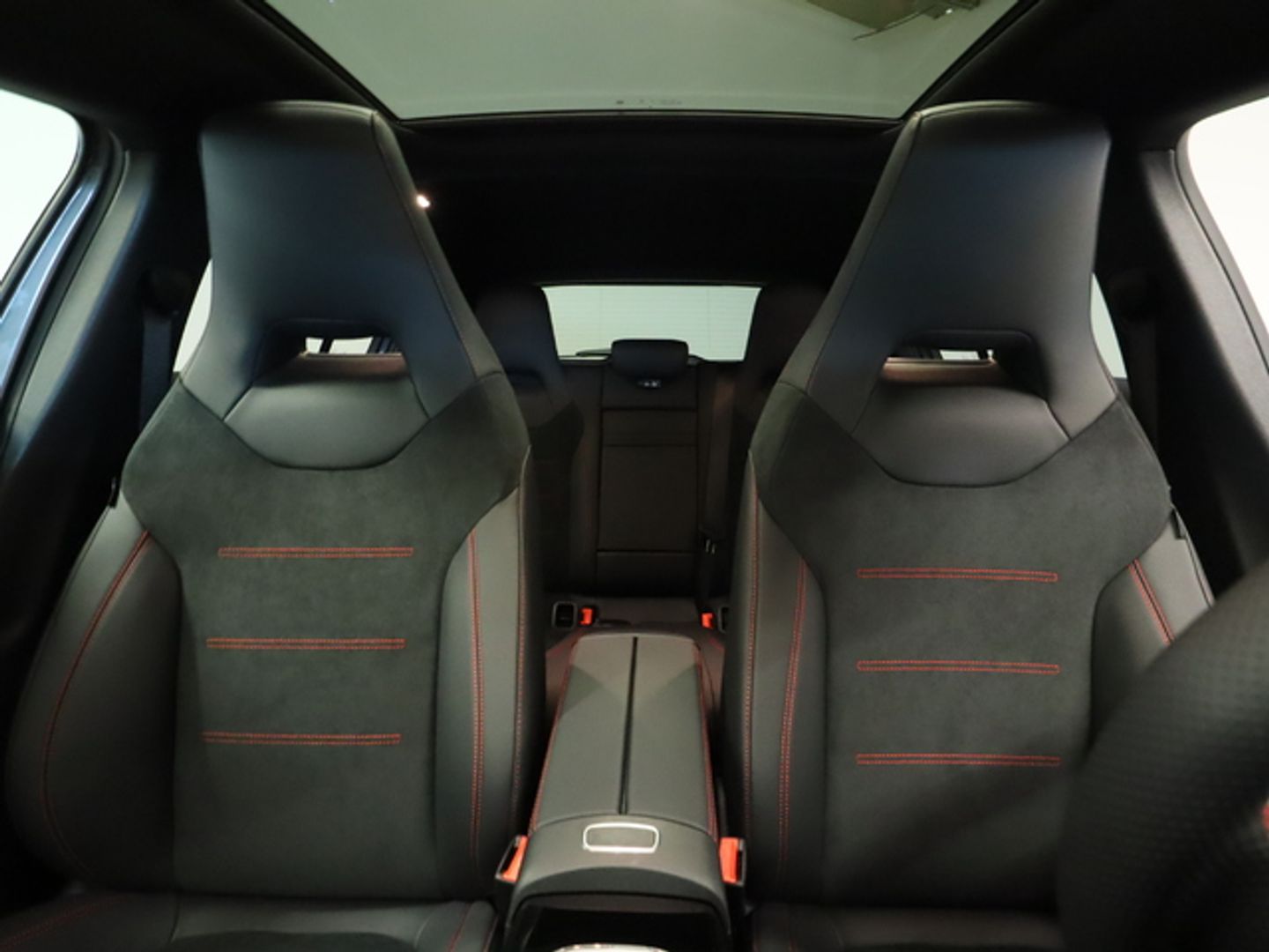 Mercedes-Benz Clase A Compacto A 250 e EQ 160 kW (218 CV)