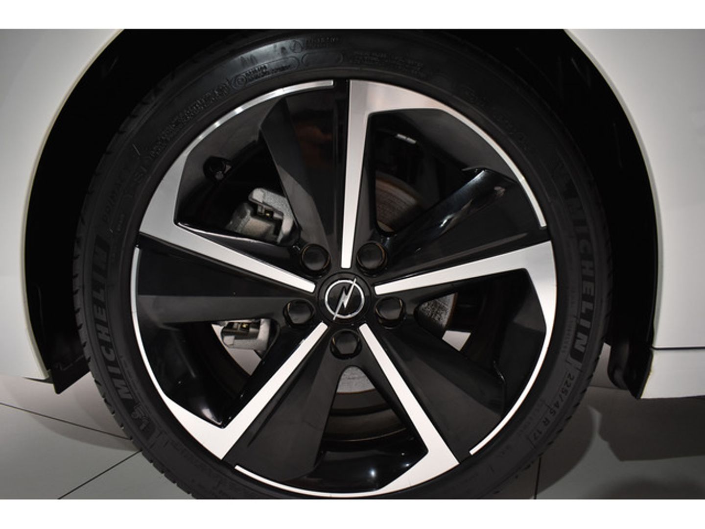 Opel Astra 1.2 Turbo XHT GS Auto 96 kW (130 CV)