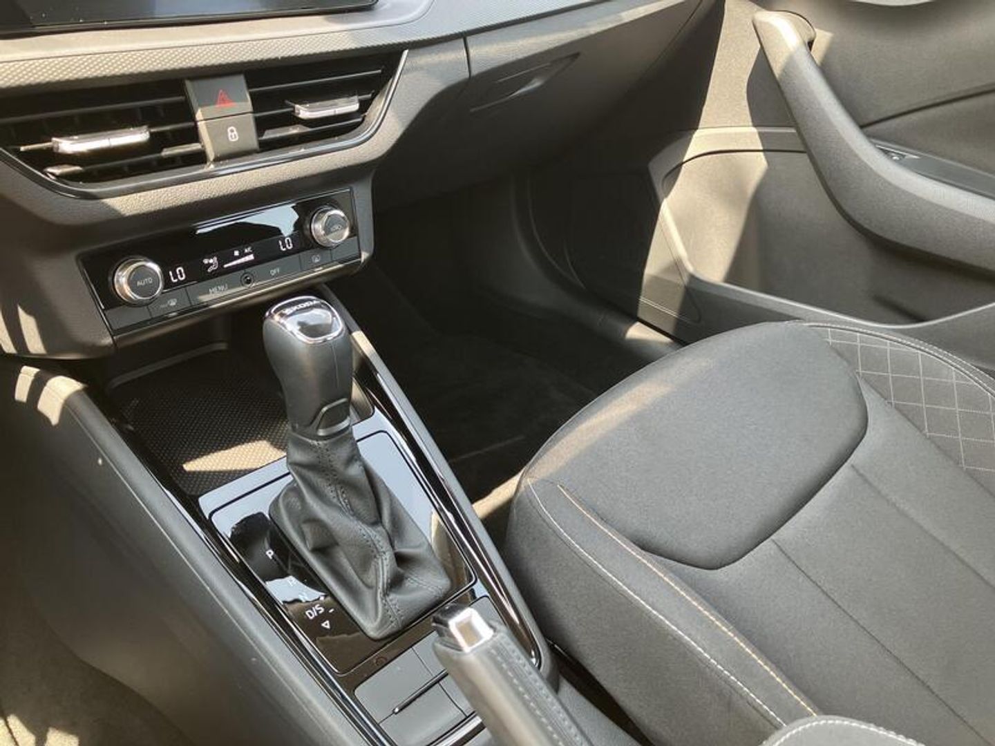 Skoda Kamiq 1.0 TSI Ambition DSG 81 kW (110 CV)