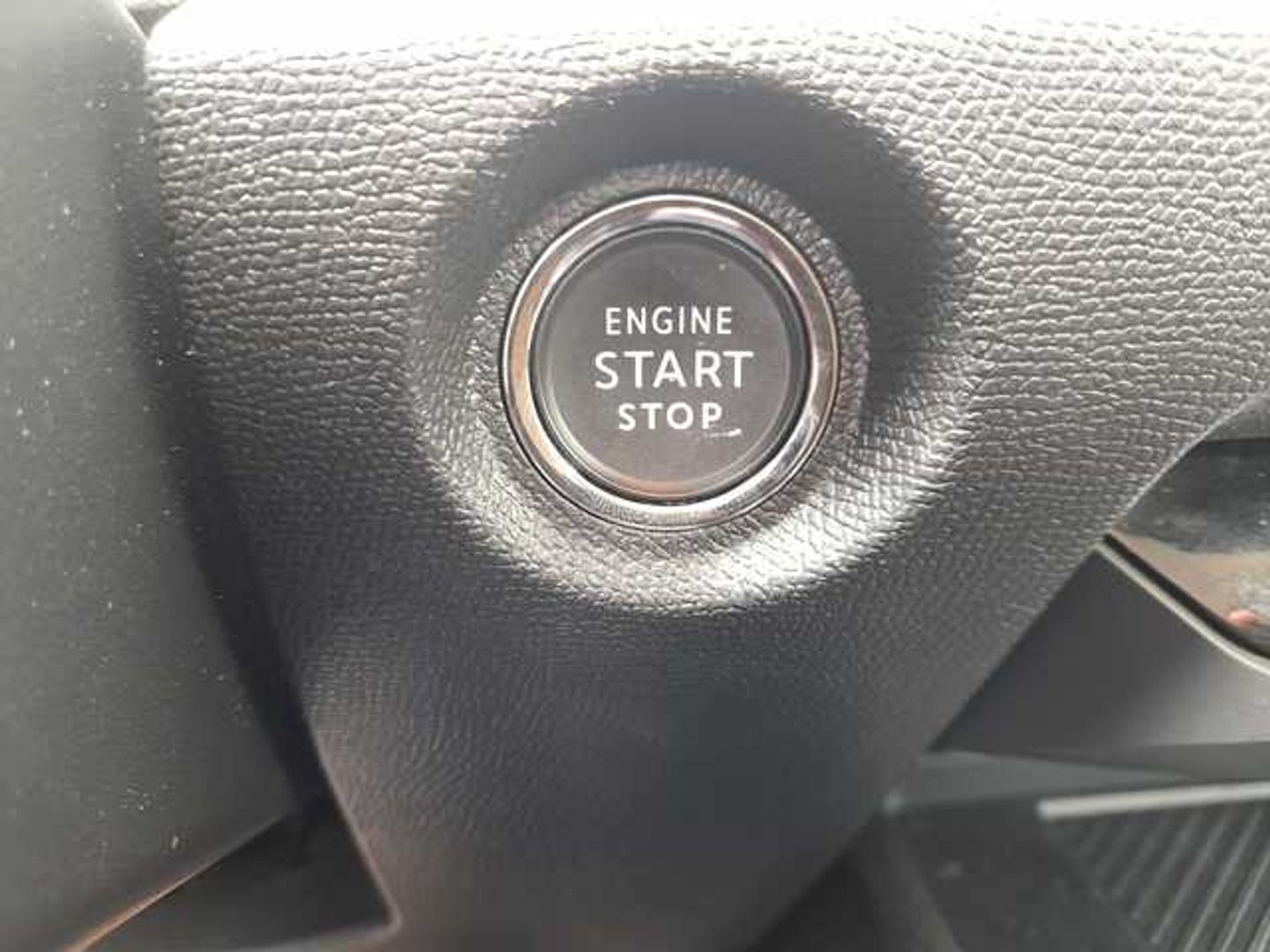 Citroen C4 PureTech 130 S&S Plus EAT8 96 kW (131 CV)