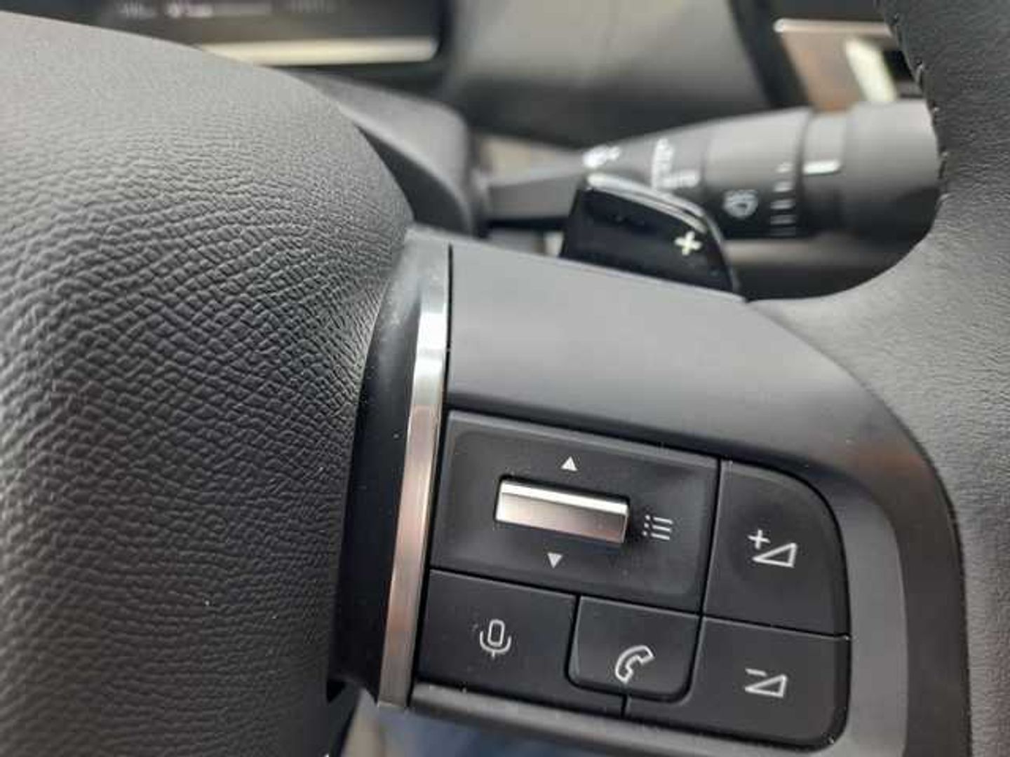 Citroen C4 PureTech 130 S&S Plus EAT8 96 kW (131 CV)