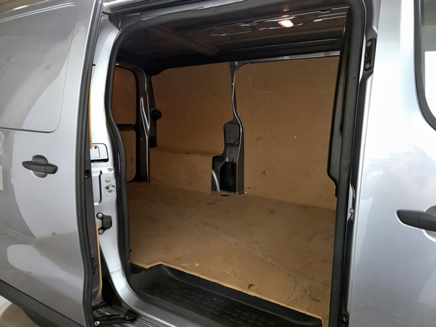 Citroen Jumpy Furgon BlueHDI 120 Talla M 88 kW (120 CV)
