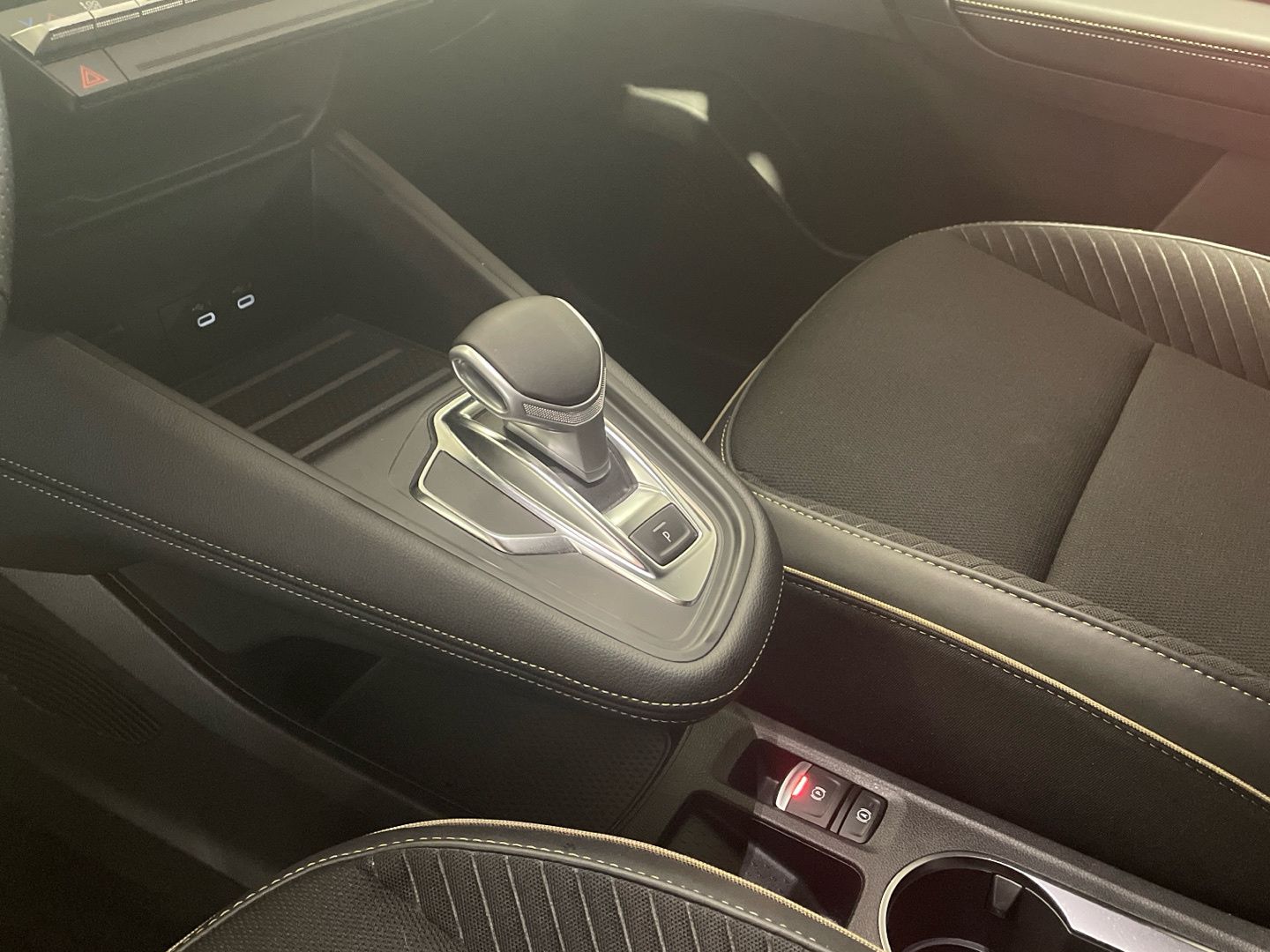 Renault Symbioz Iconic E-Tech full hybrid 105kW 107 kW (145 CV)