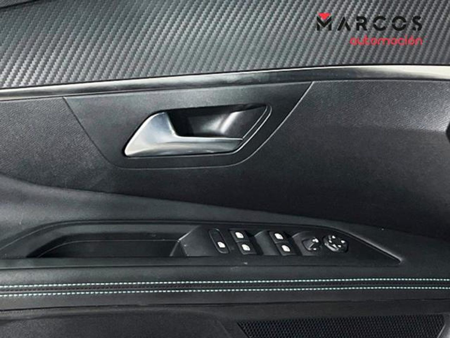 Peugeot 3008 Hybrid 136 Allure Pack eDCS6 100 kW (136 CV)