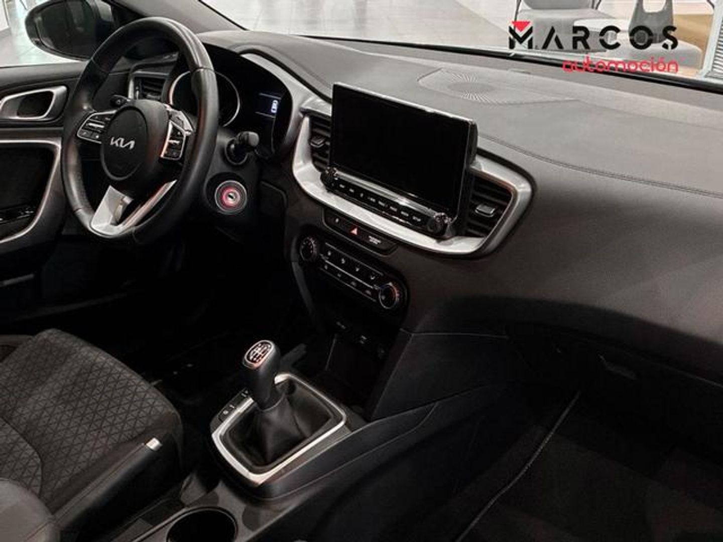 Kia Ceed 1.0 T-GDi Concept 74 kW (100 CV)
