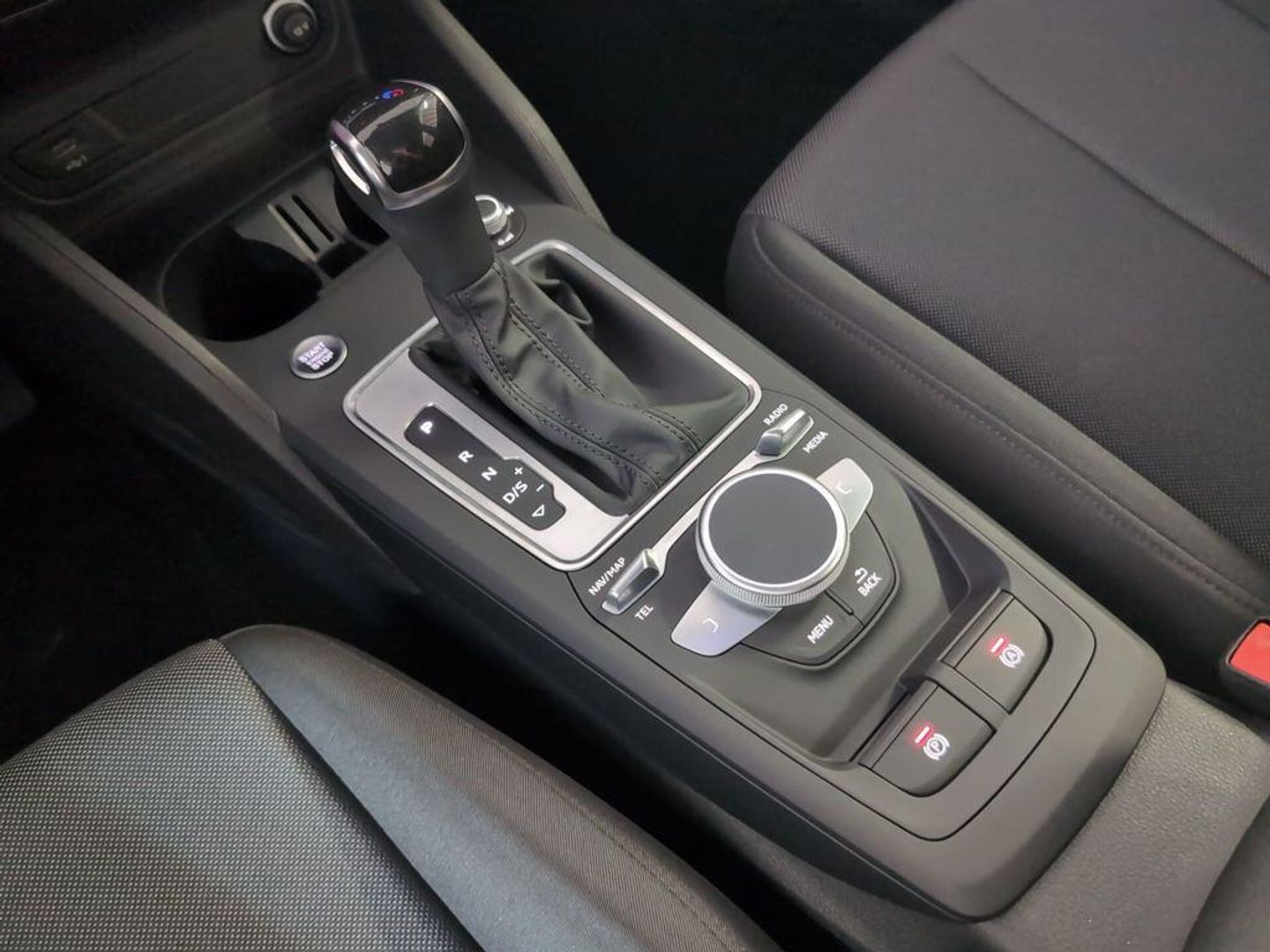 Audi Q2 Advanced 30 TDI 85 kW (116 CV) S tronic