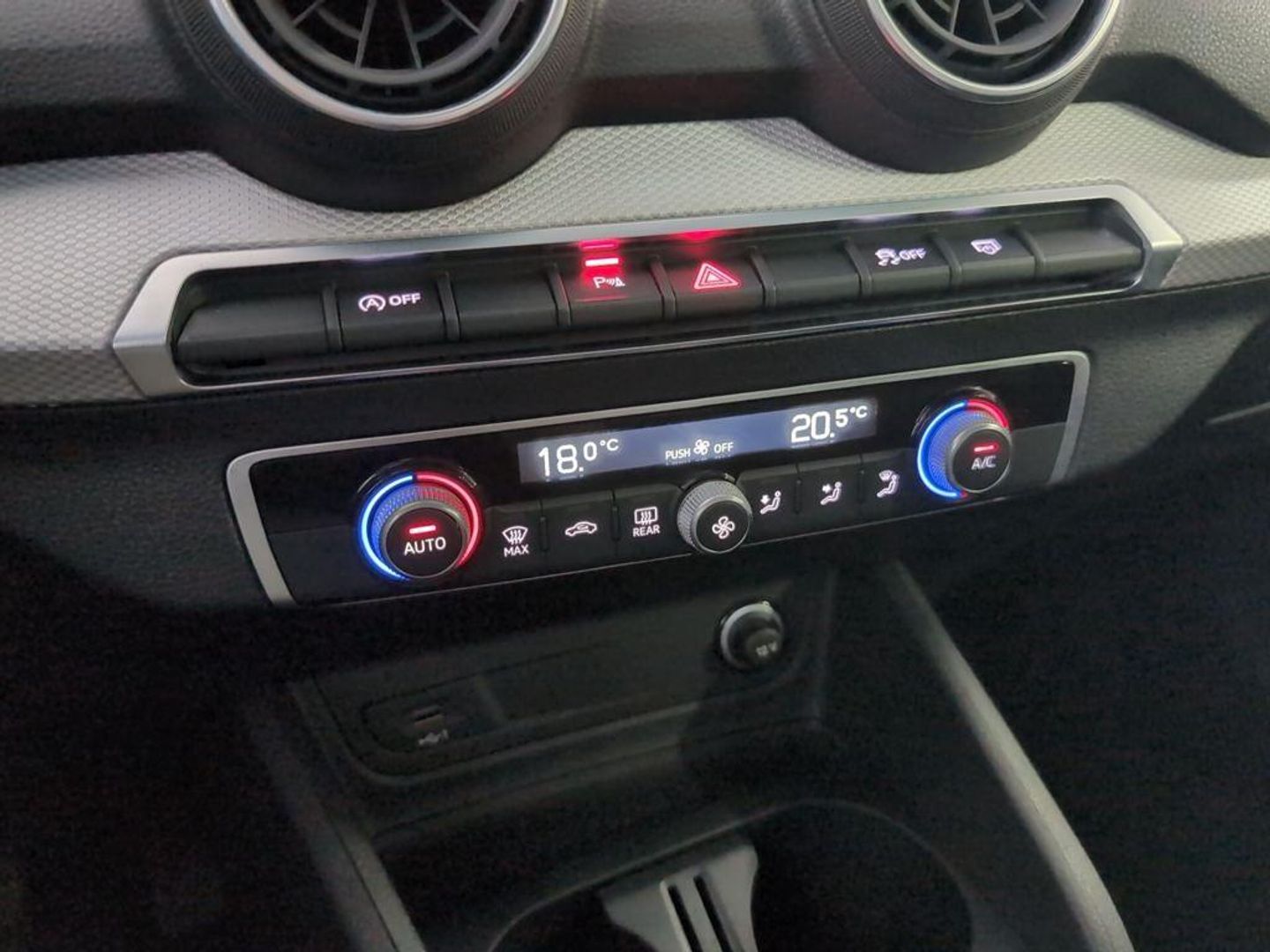 Audi Q2 Advanced 30 TDI 85 kW (116 CV) S tronic