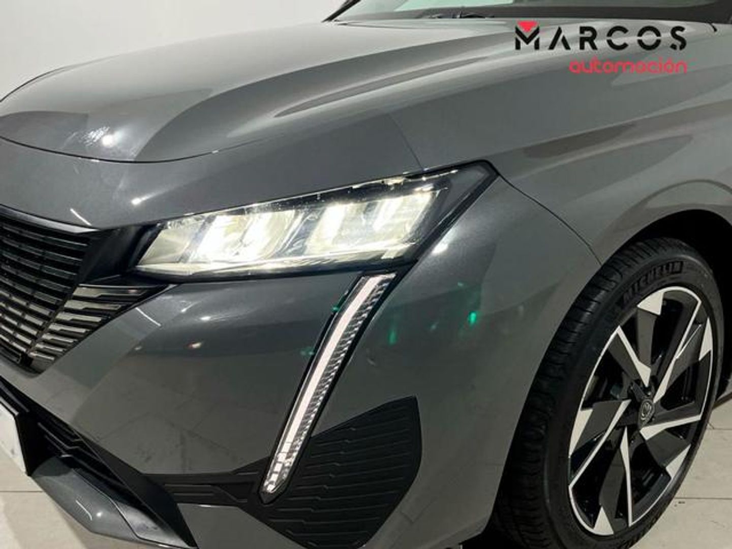 Peugeot 308 PureTech 130 S&S Allure 96 kW (130 CV)