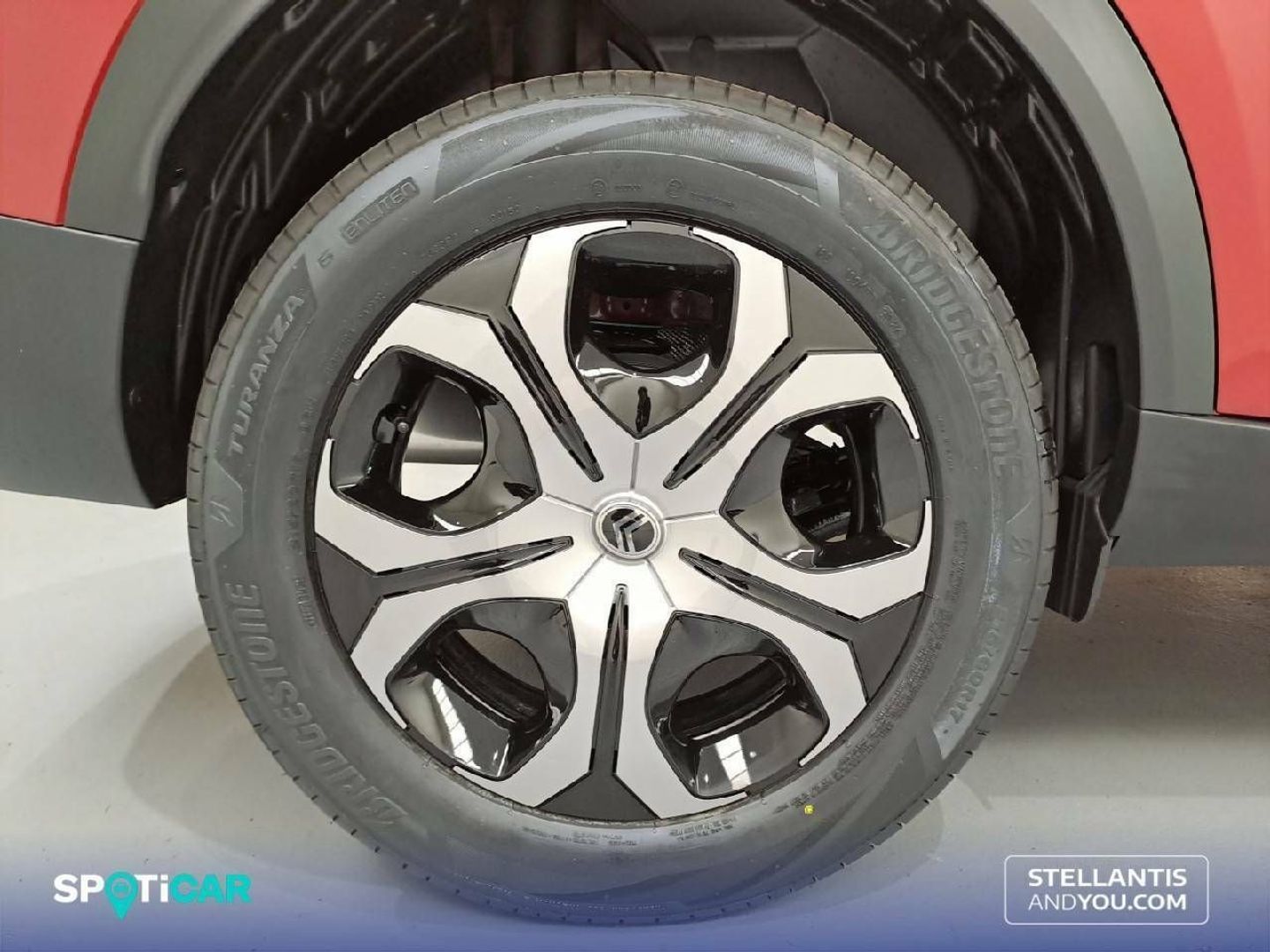 Citroen C3 Aircross PureTech 100 S&S Plus 74 kW (100 CV)