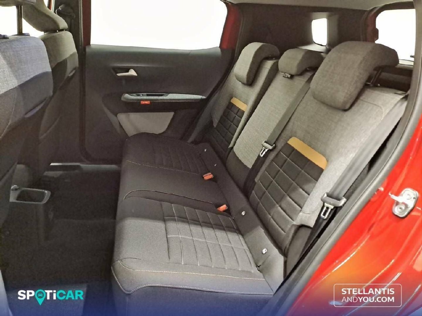 Citroen C3 Aircross PureTech 100 S&S Plus 74 kW (100 CV)