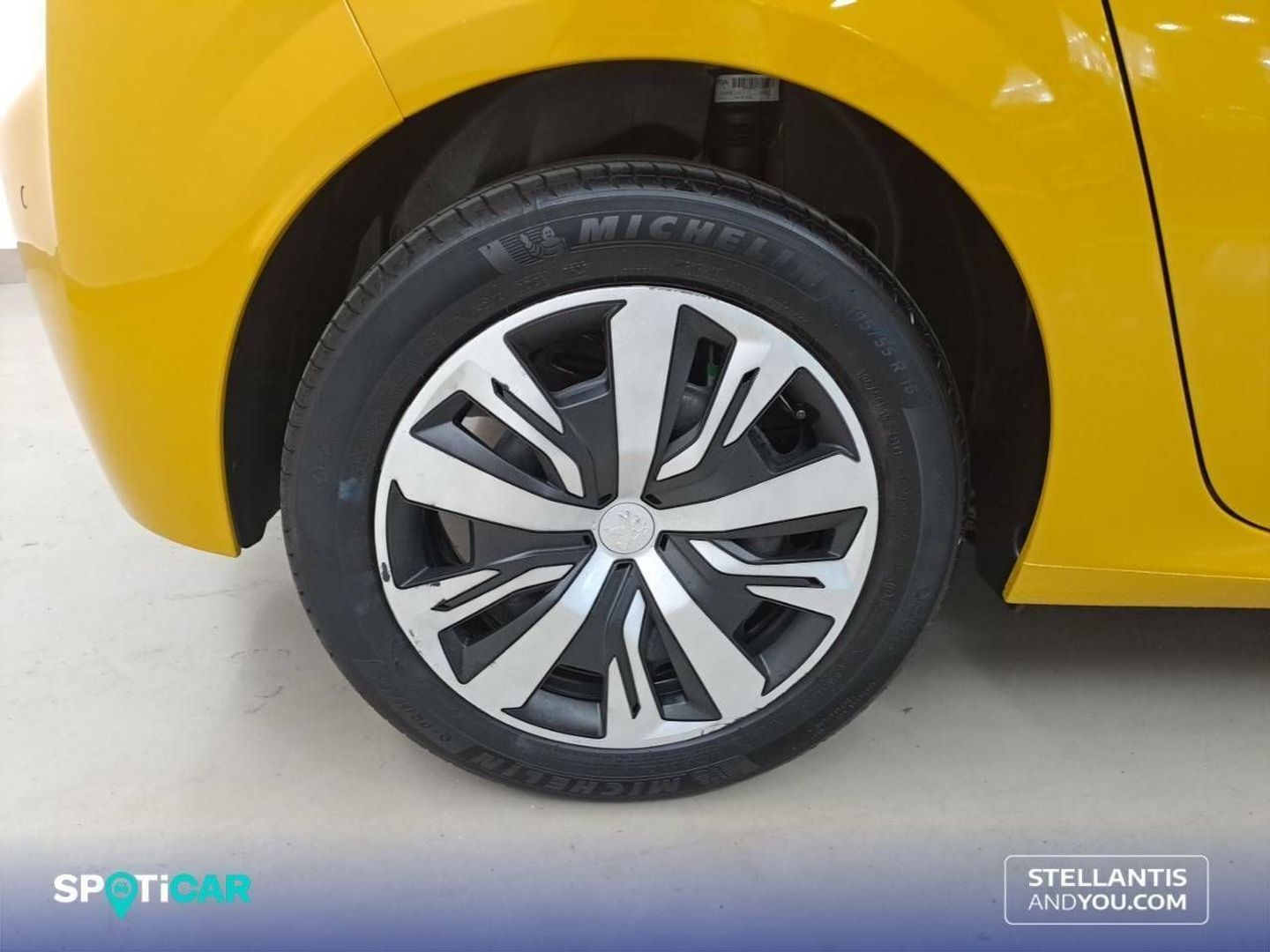 Peugeot 208 PureTech 100 Active Pack 75 kW (100 CV)