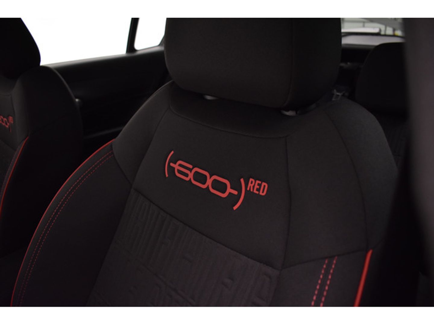 Fiat 600e Red 54kwh 115 kW (156 CV)