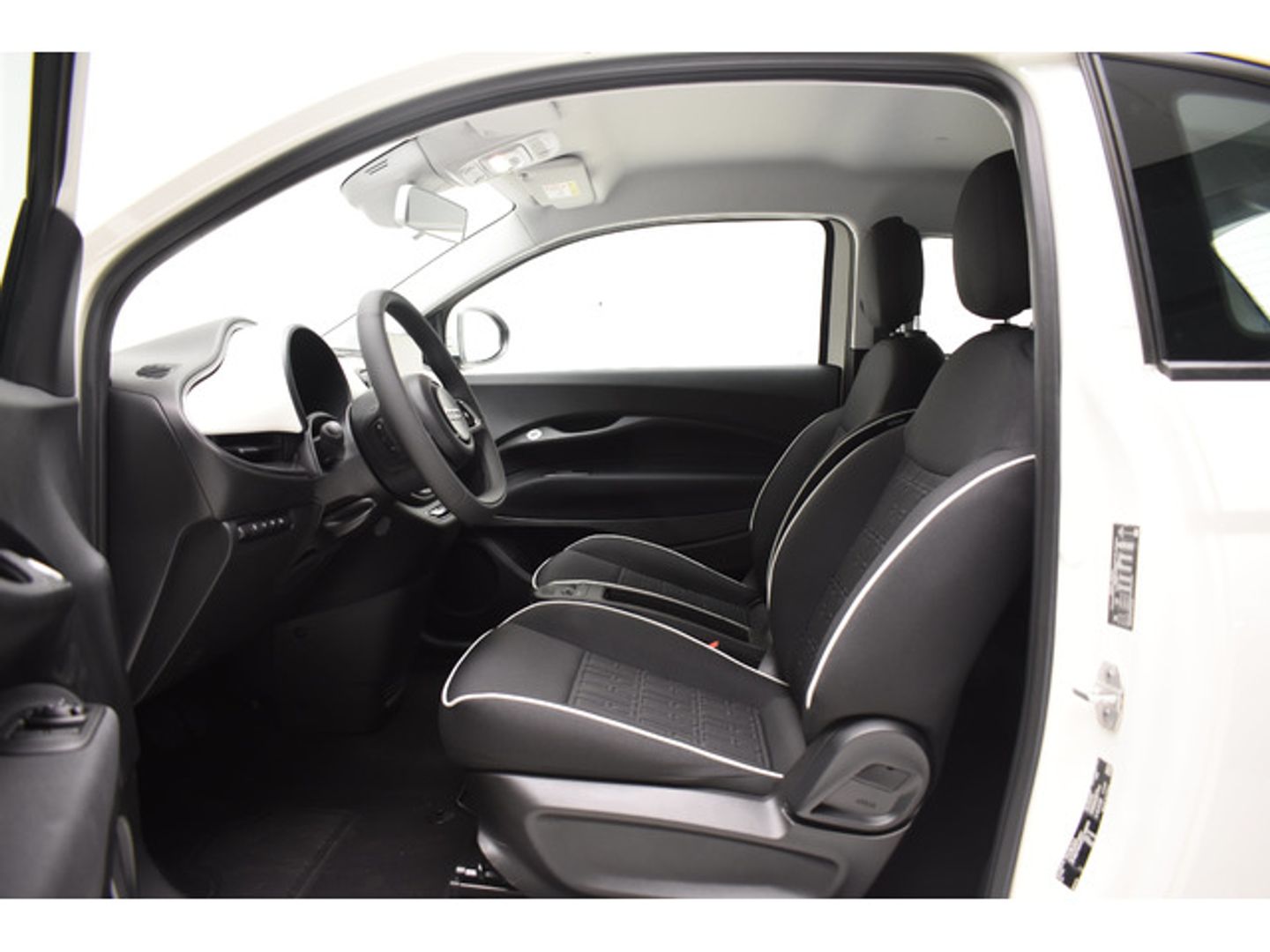Fiat 500 Electrico Monotrim 320km 87 kW (118 CV)