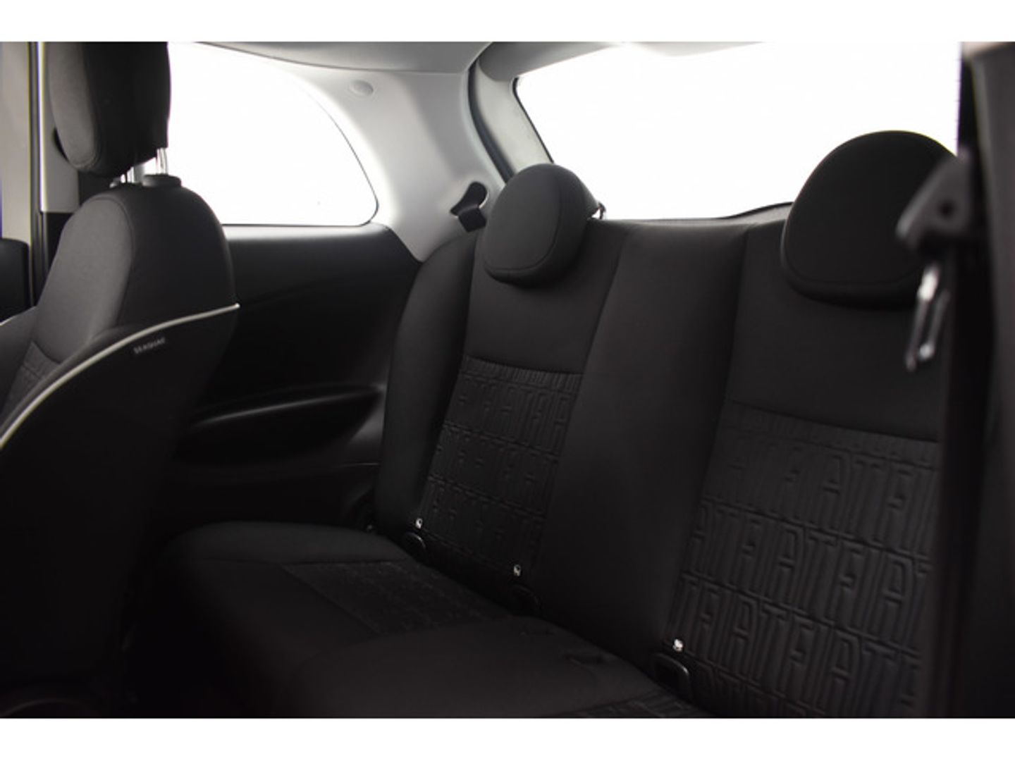 Fiat 500 Electrico Monotrim 320km 87 kW (118 CV)