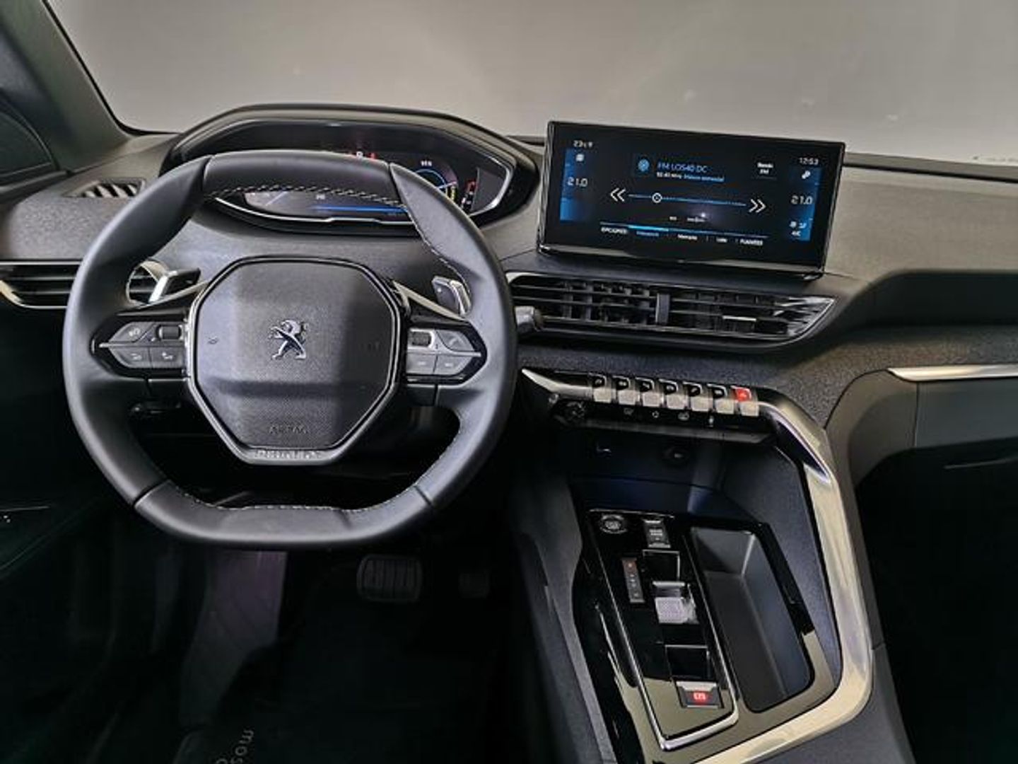 Peugeot 5008 Hybrid 1.2 Allure Pack eDCS6 100 kW (136 CV)