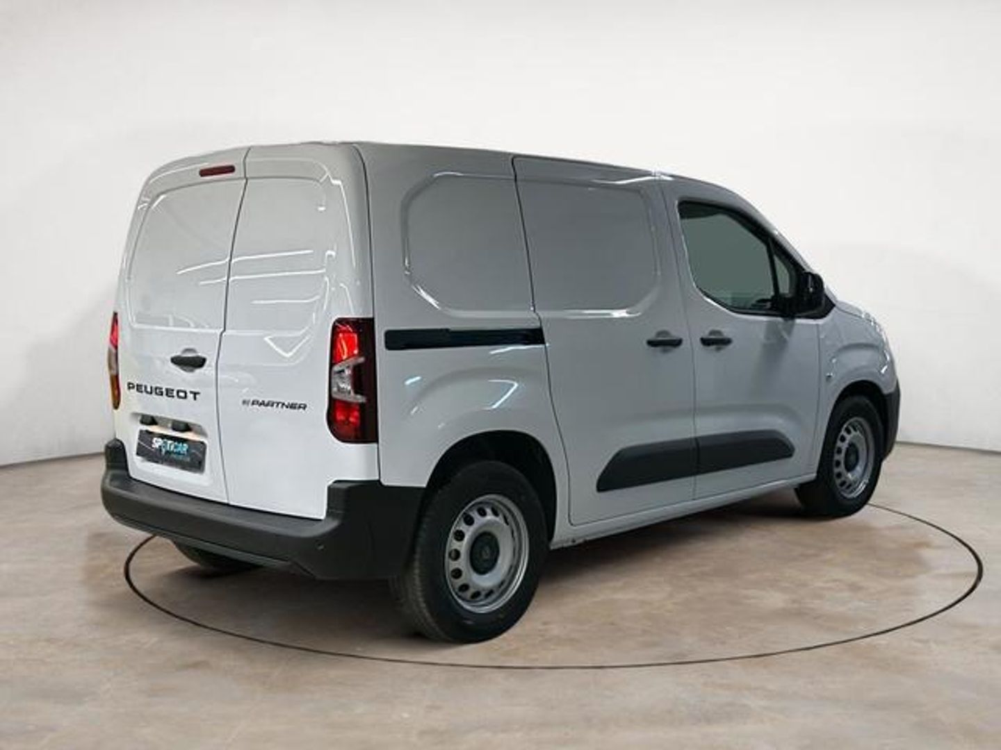 Peugeot e-Partner Standard 800kg 100 kW (136 CV)