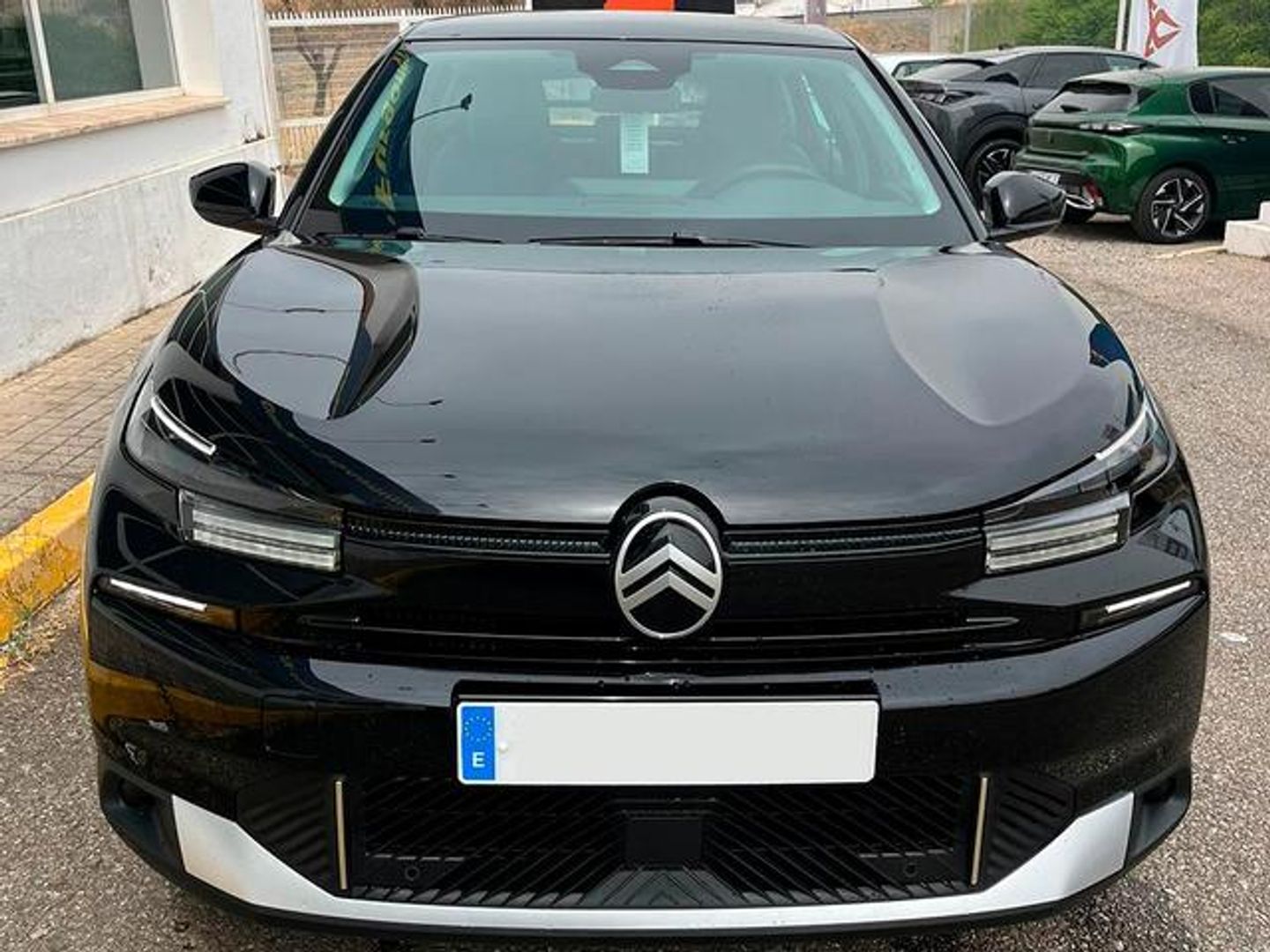 Citroen C4 Hybrid 145  Business Edition e-DCS6 07 kW (145 CV)