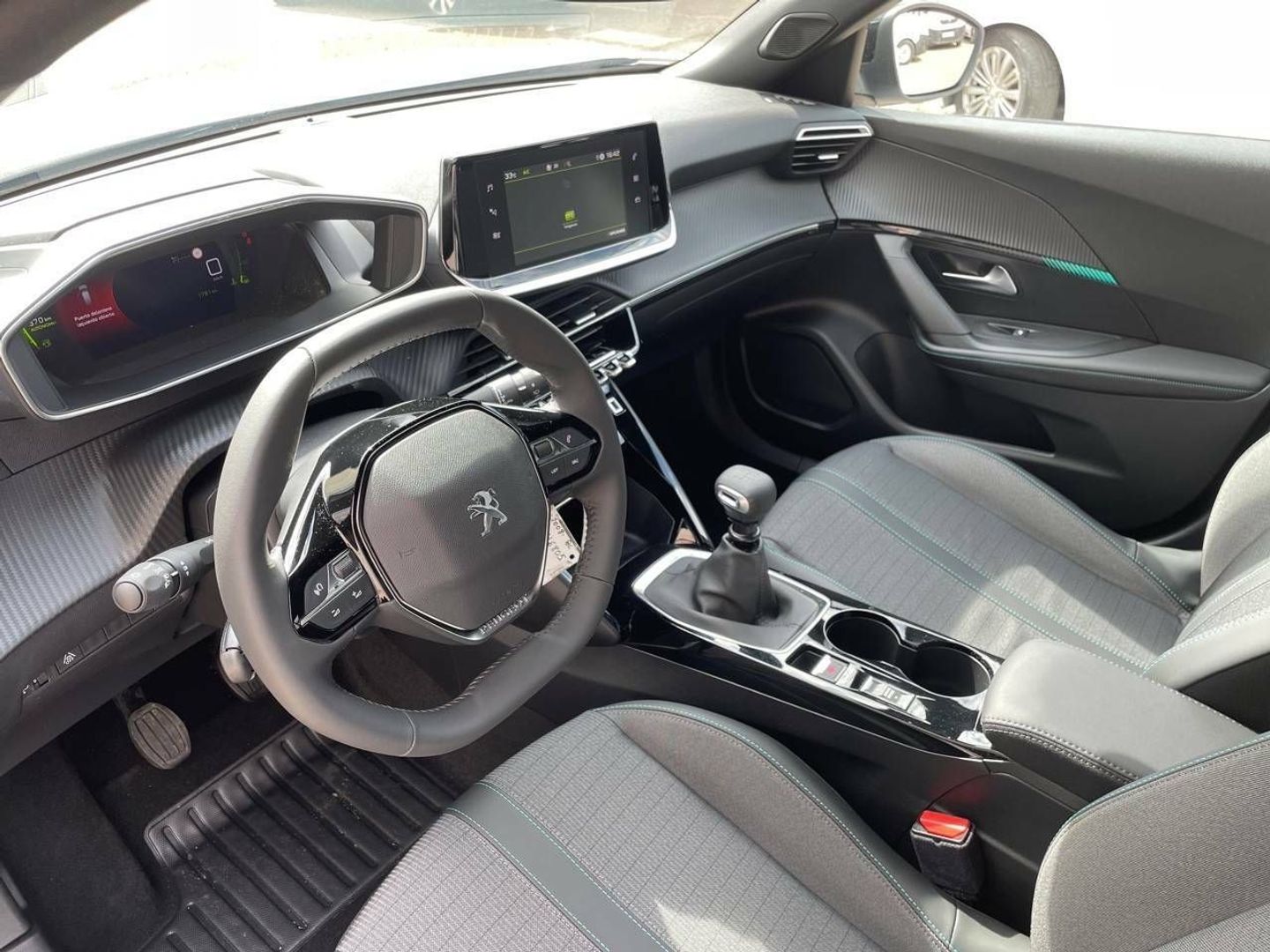 Peugeot 2008 PureTech 100 S&S Allure Pack 75 kW (100 CV)