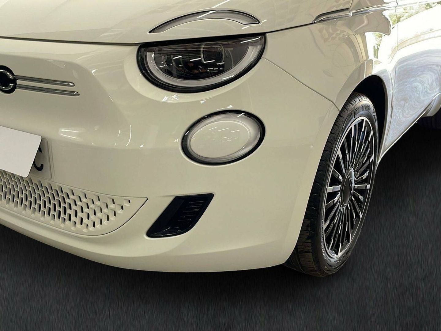 Fiat 500 Electrico Hb 320km laPrima 85 kW (118 CV)
