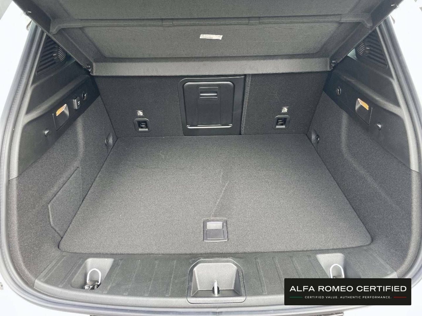 Alfa Romeo Tonale 1.3 Multi-air PHEV Veloce Q4 206 kW (280 CV)