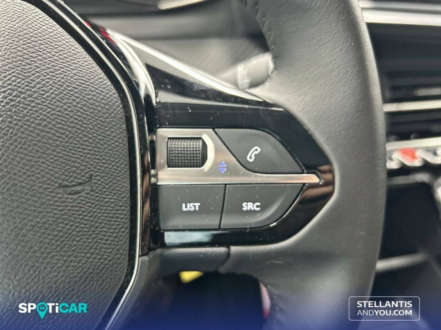 Peugeot 208 PureTech 100 Active 75 kW (100 CV)