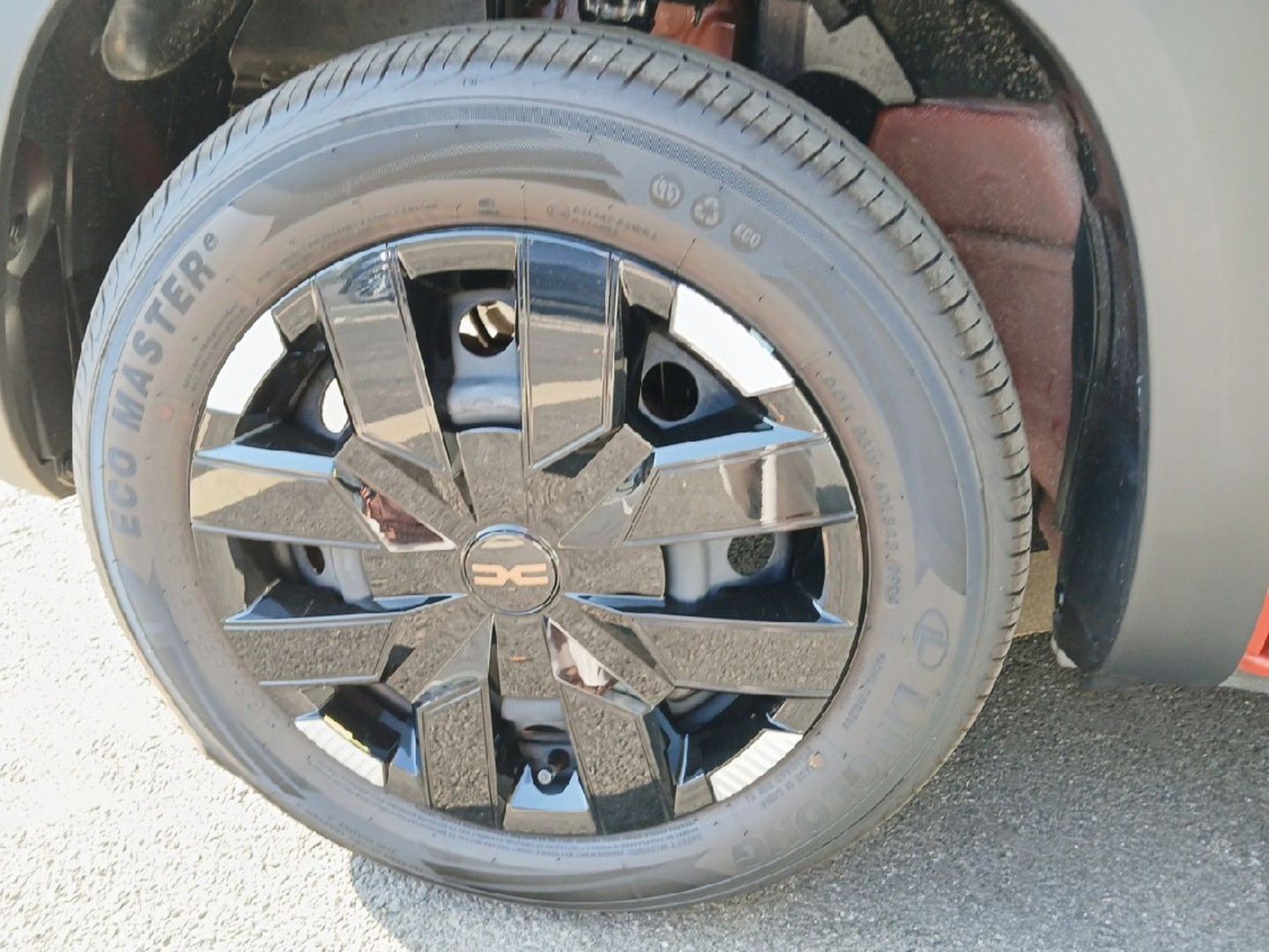 Dacia Spring Extreme Electric 48 kW (65 CV)