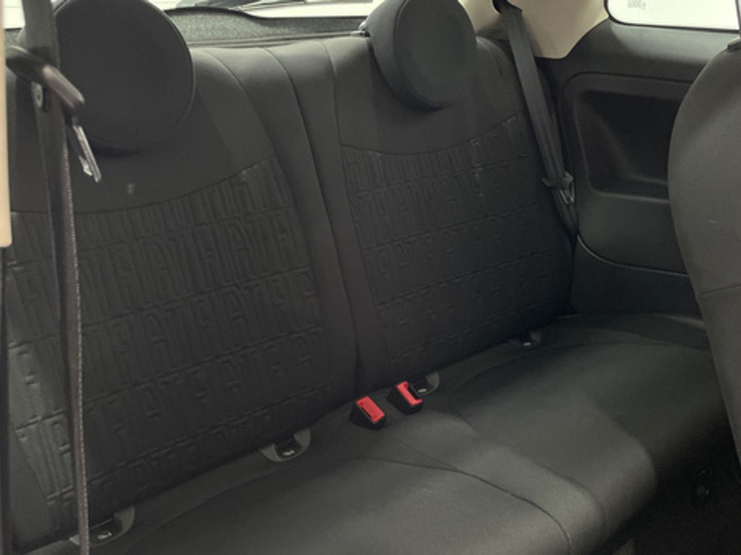 Fiat 500 1.0 Hybrid Dolcevita 51 kW (70 CV)