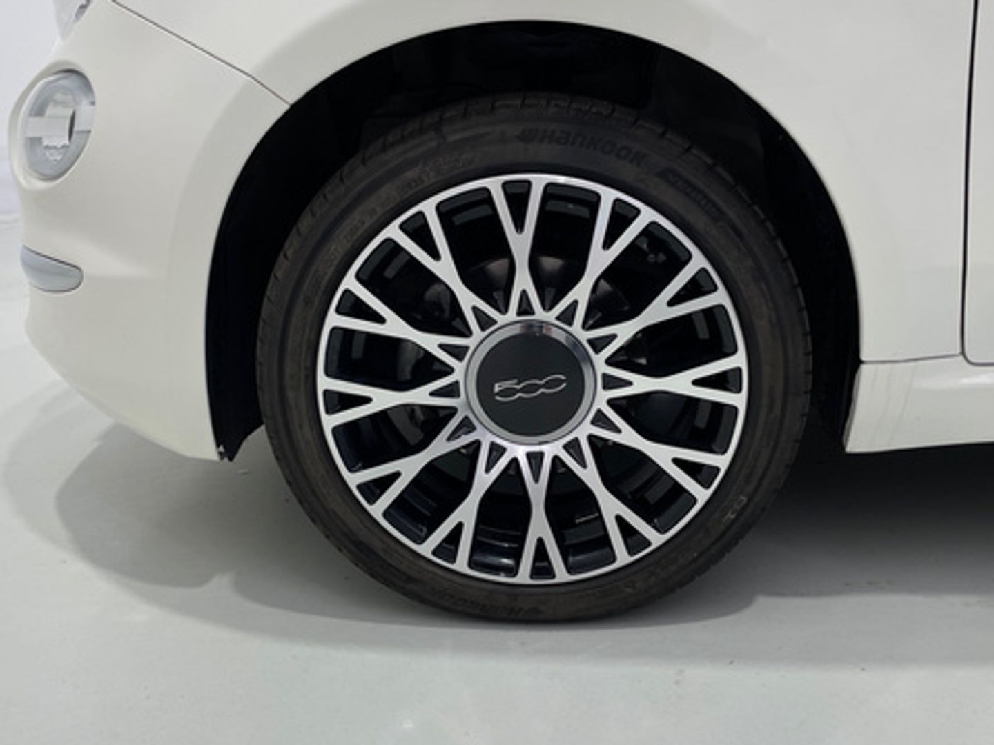 Fiat 500 1.0 Hybrid Dolcevita 51 kW (70 CV)