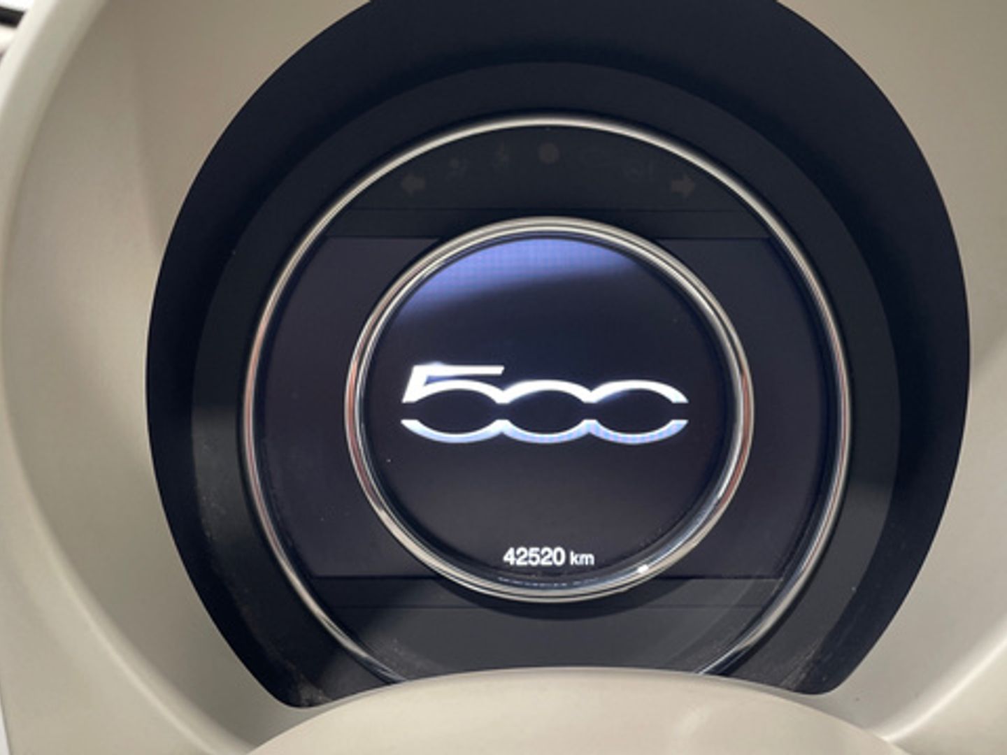 Fiat 500 1.0 Hybrid Dolcevita 51 kW (70 CV)