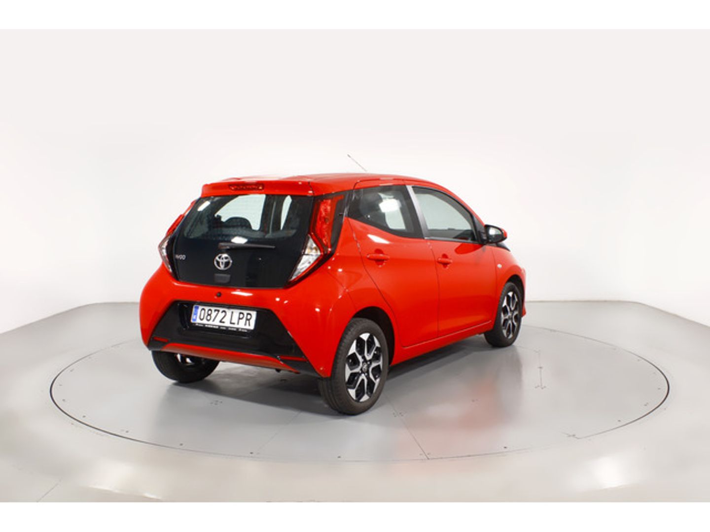 Toyota Aygo 1.0 70 x-play X-Shift 53 kW (72 CV)