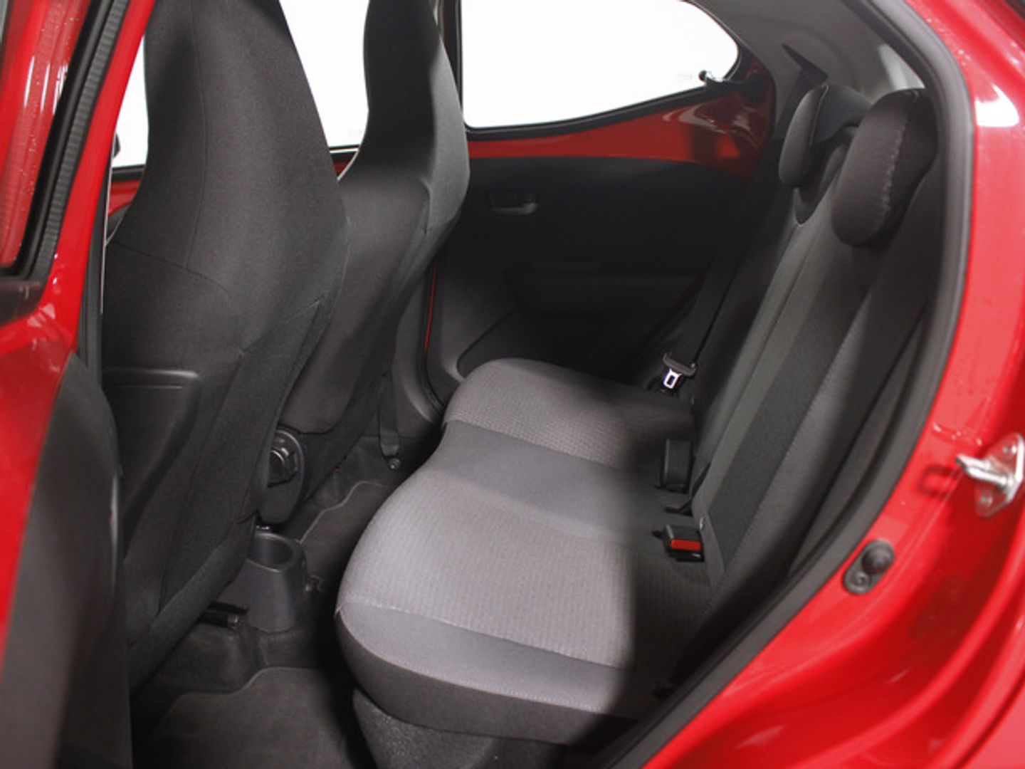 Toyota Aygo 1.0 70 x-play X-Shift 53 kW (72 CV)